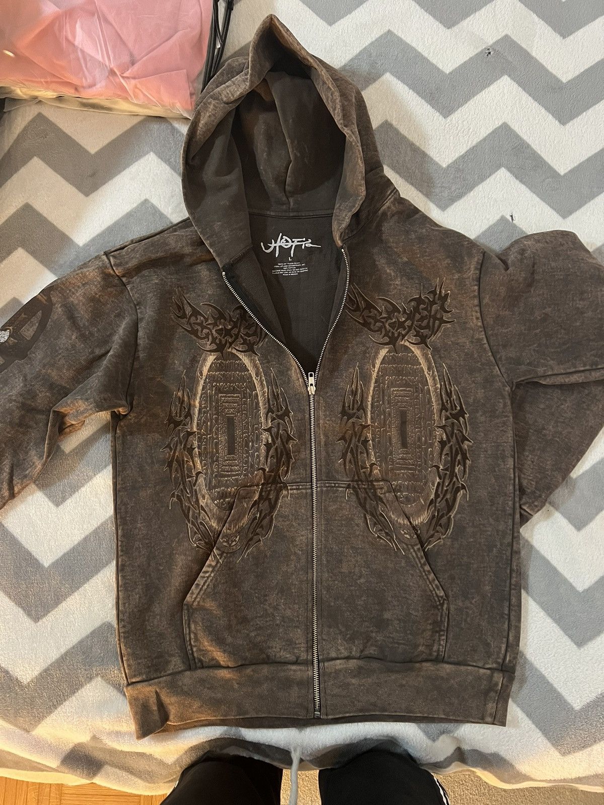 image of Travis Scott Utopia God’S Country Zip Up in Brown, Men's (Size Large)