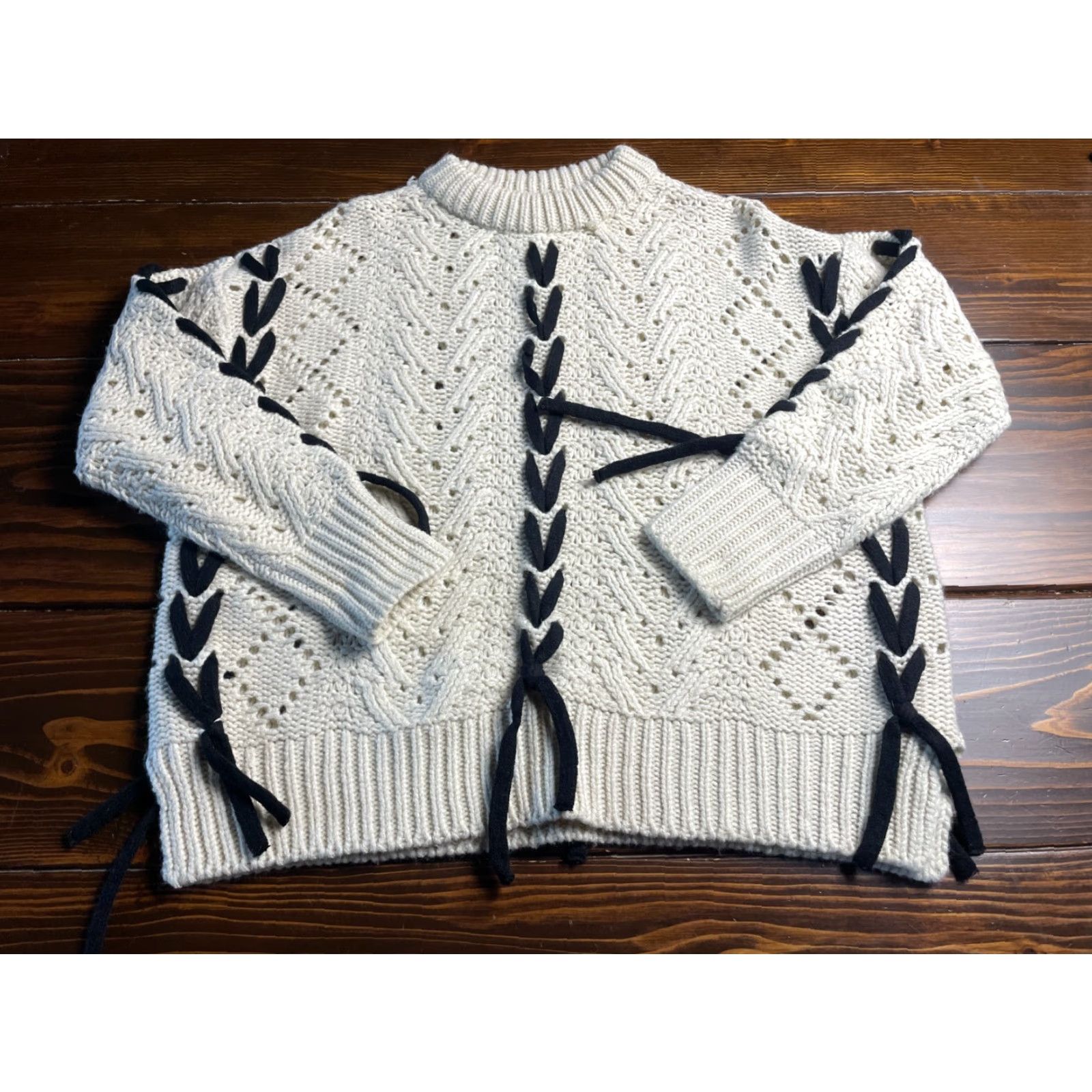 Vintage Retrod Sweater Women's Cream Black Size Small Petite Cable Knitted Ribbed Edges Size S / US 4 / IT 40 - 2 Thumbnail