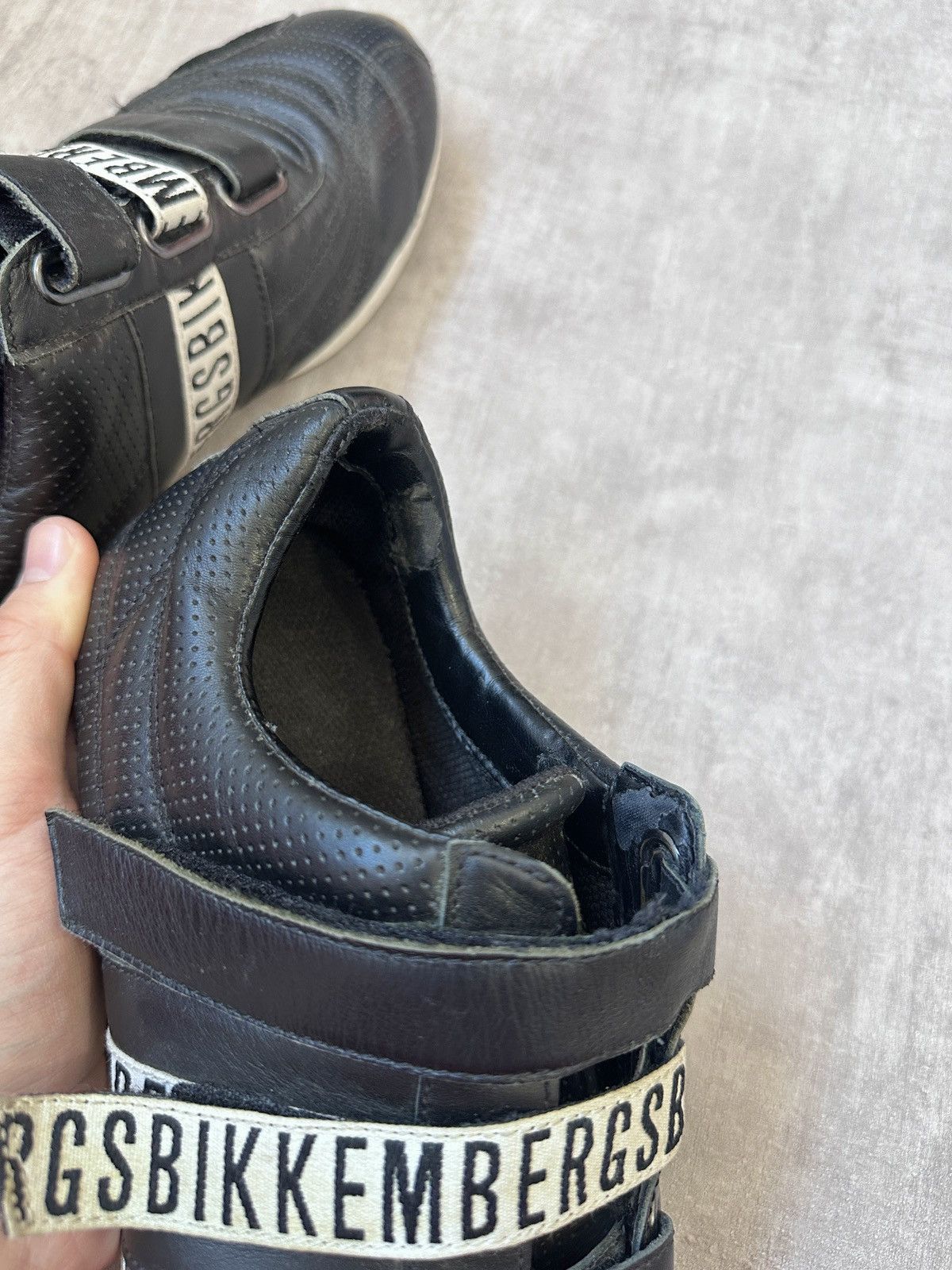 Dirk Bikkembergs Dirk Bikkembergs Archive Perforated Leather Velcro Sneakers Size US 9 / EU 42 - 8 Thumbnail