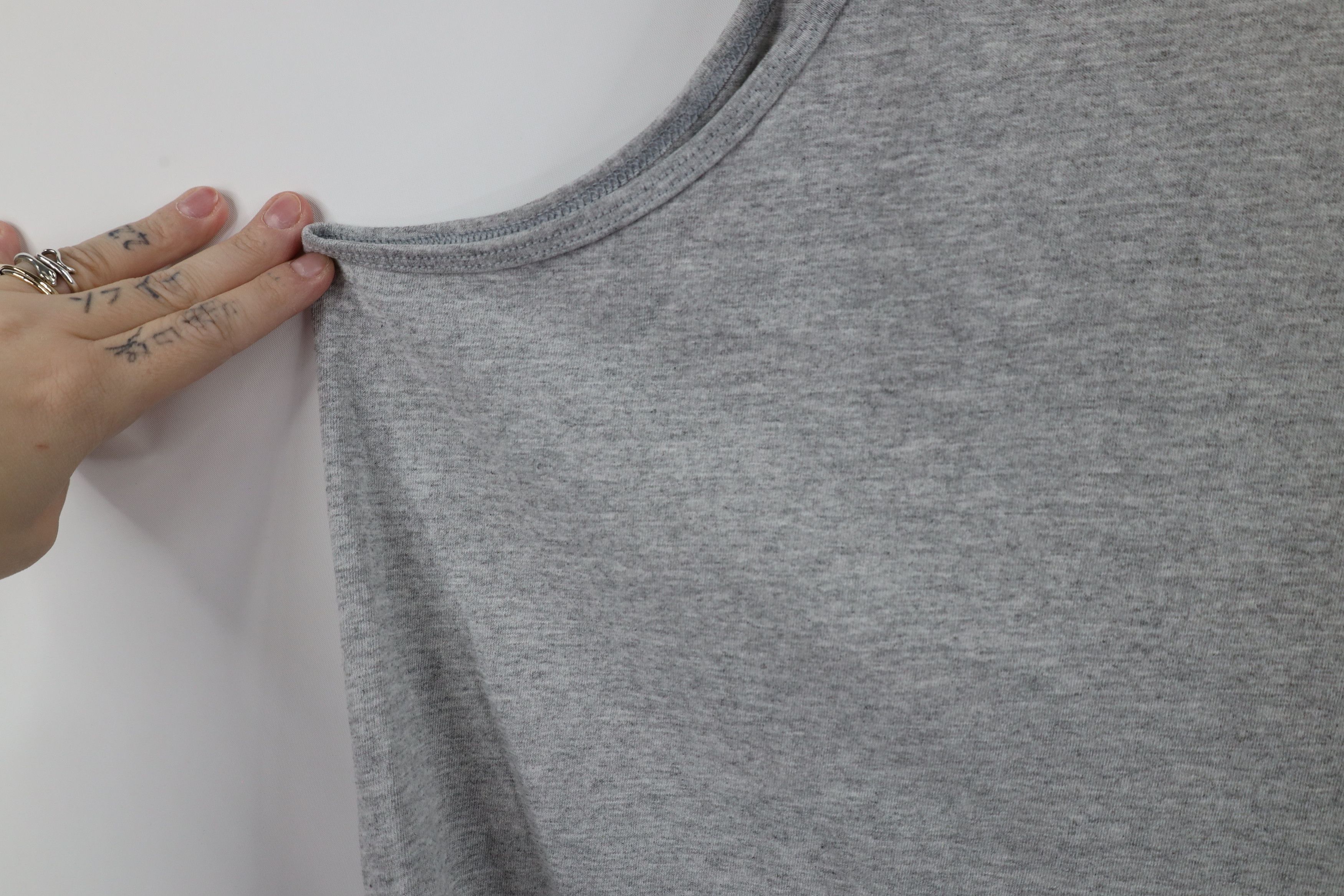 Vintage Vintage 90s Streetwear Tank Top T-Shirt Heather Gray USA Size US XL / EU 56 / 4 - 8 Thumbnail