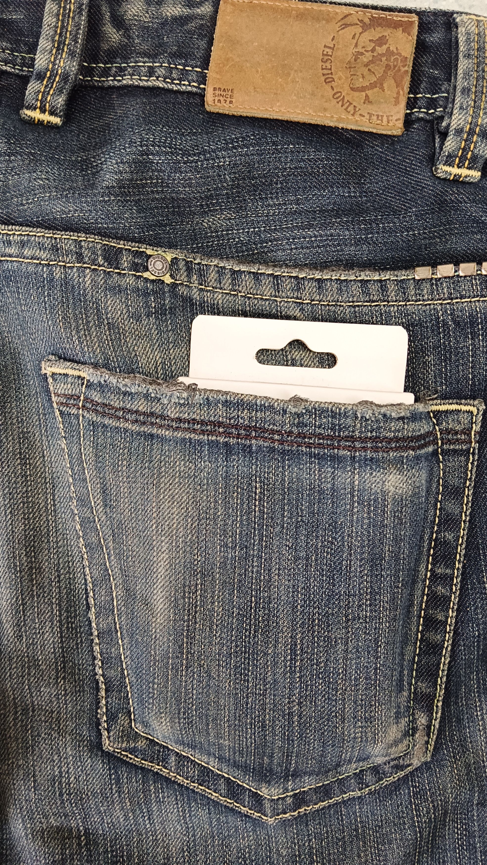 Diesel 💥Diesel Paddom Special💥 Multi Rear Pockets Jeans Size US 31 - 7 Thumbnail