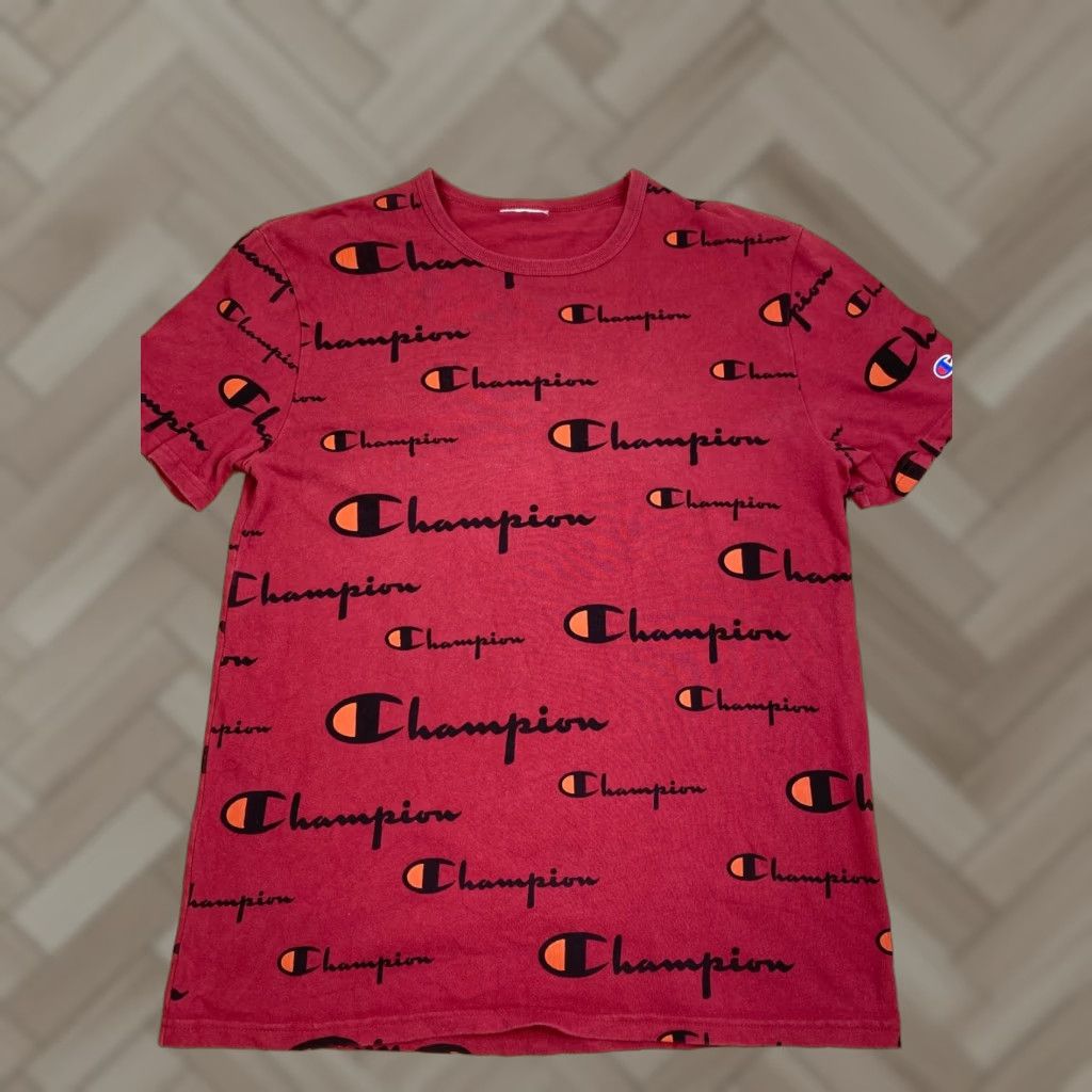 Champion **Champion Women Red Short Sleeve T-Shirt Size M** User: Champion Women Red Short Sleeve T-Shirt Size M Size M / US 6-8 / IT 42-44 - 1 Thumbnail