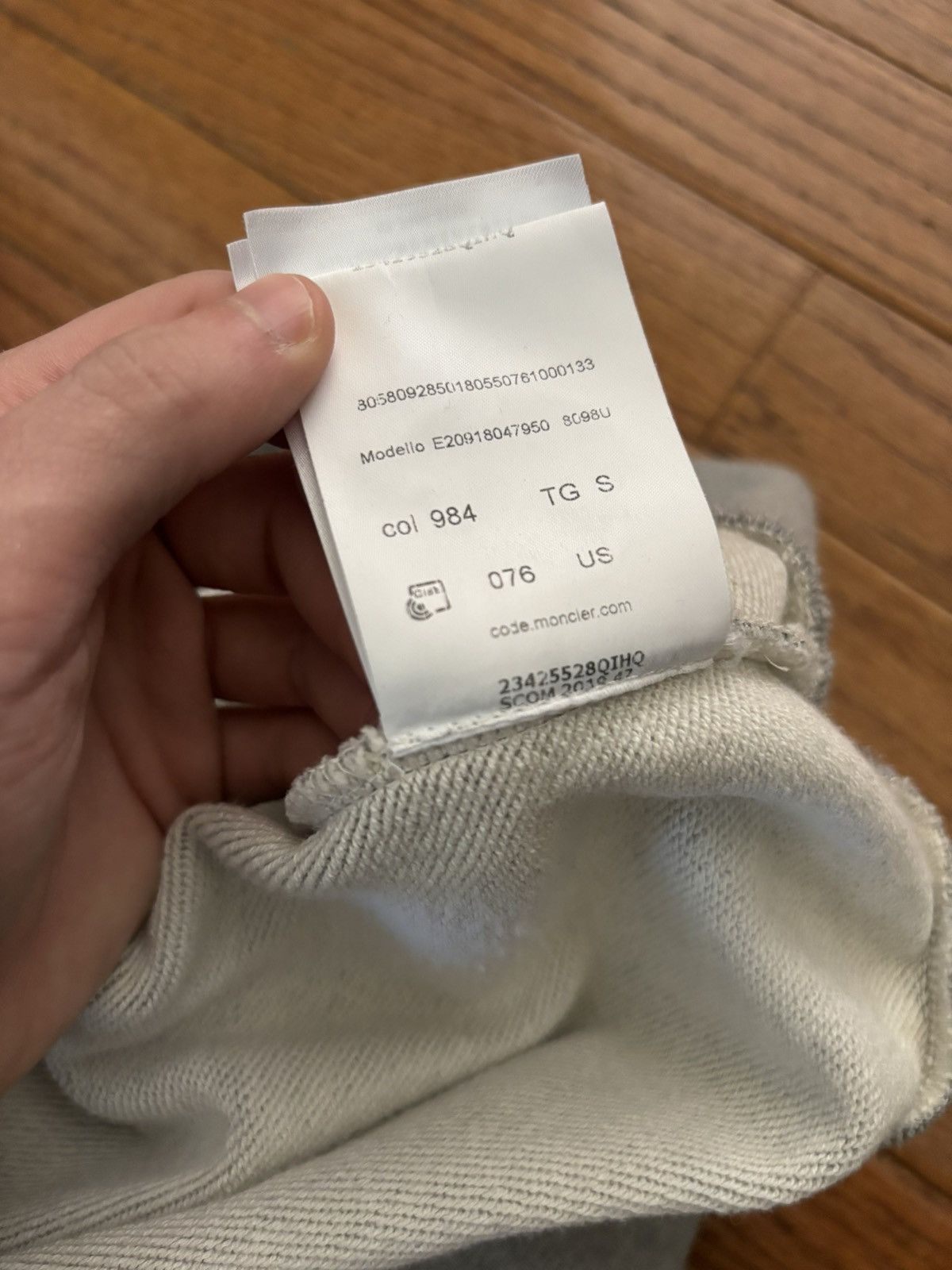 Moncler moncler mountain crew neck Size US S / EU 44-46 / 1 - 7 Thumbnail
