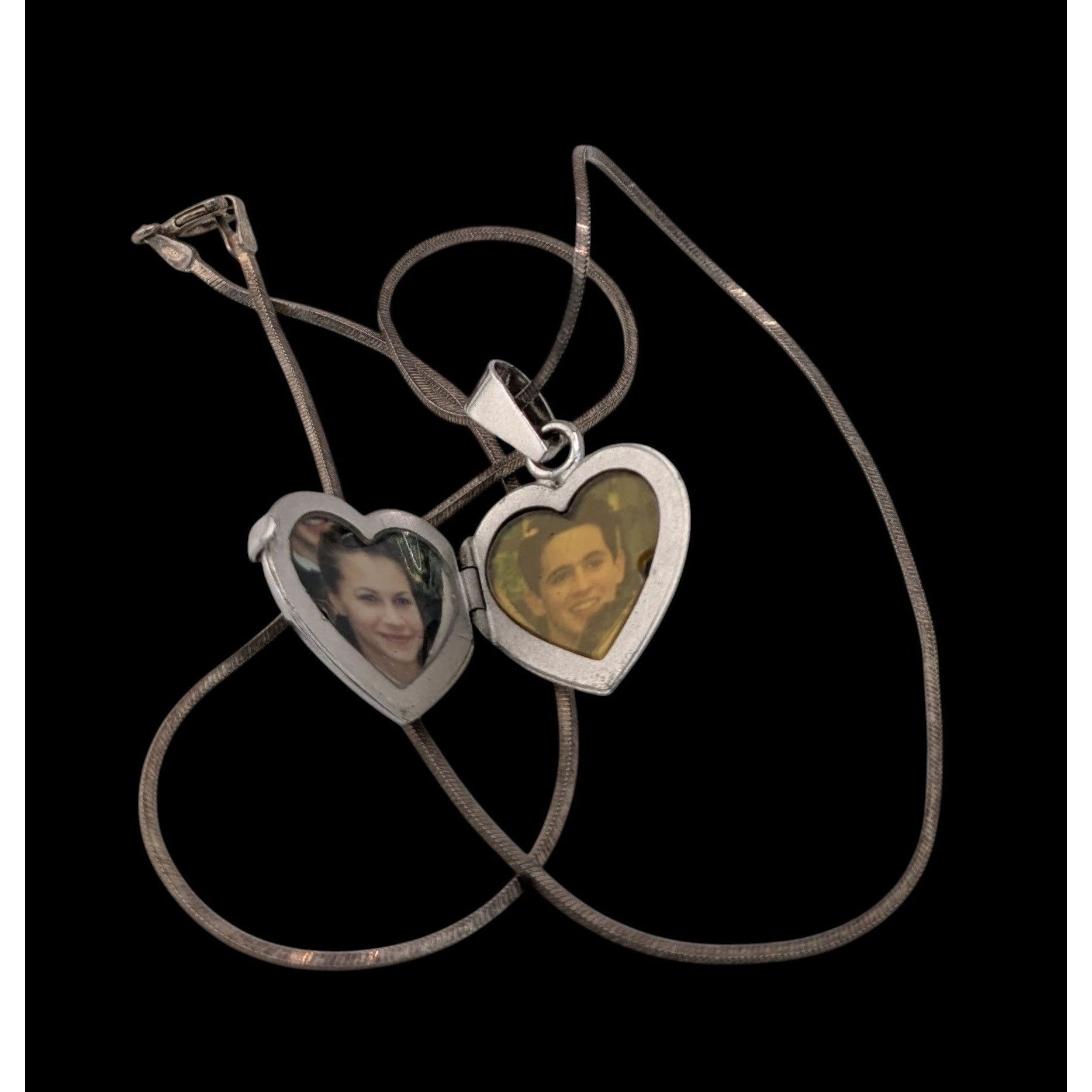 Other Vintage Engraved Sterling Silver Heart Locket Necklace Size ONE SIZE - 4 Thumbnail