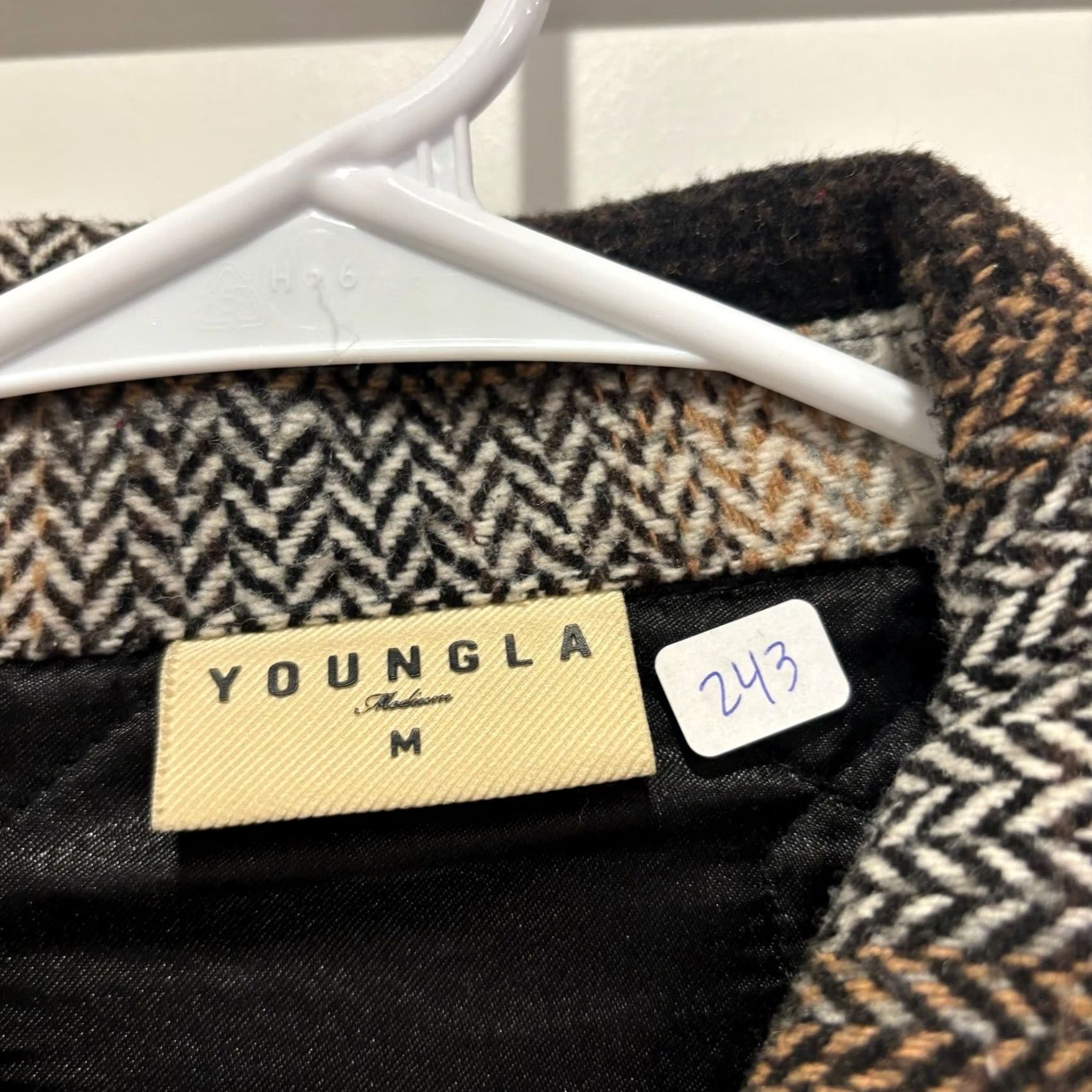 YoungLA VINTAGE? No. Size US M / EU 48-50 / 2 - 2 Thumbnail