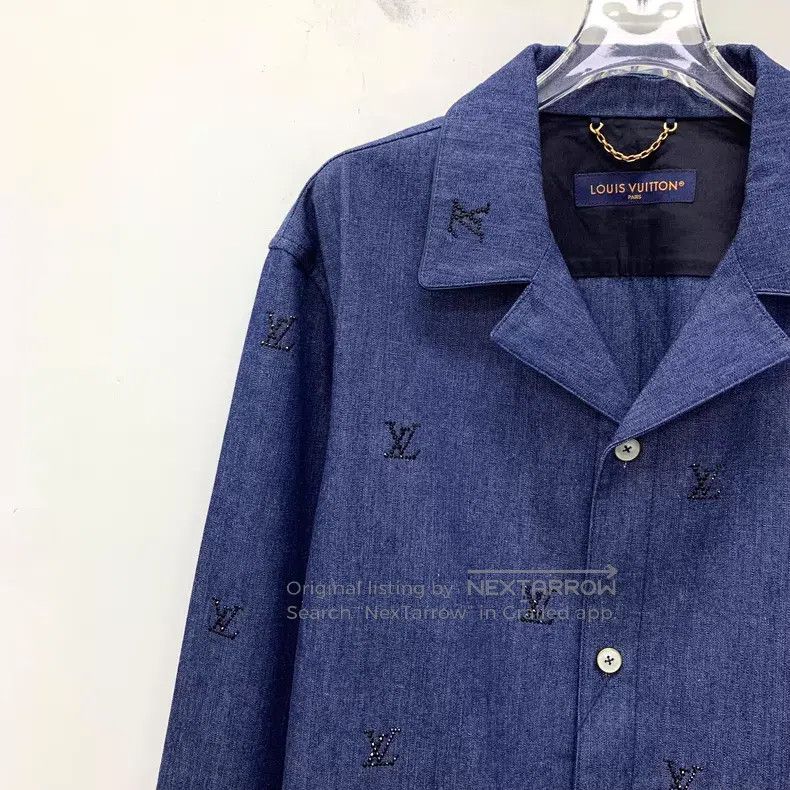 Louis Vuitton Louis Vuitton 25 Dark Blue Logo Beaded Cotton Lapel Single Size US L / EU 52-54 / 3 - 3 Thumbnail