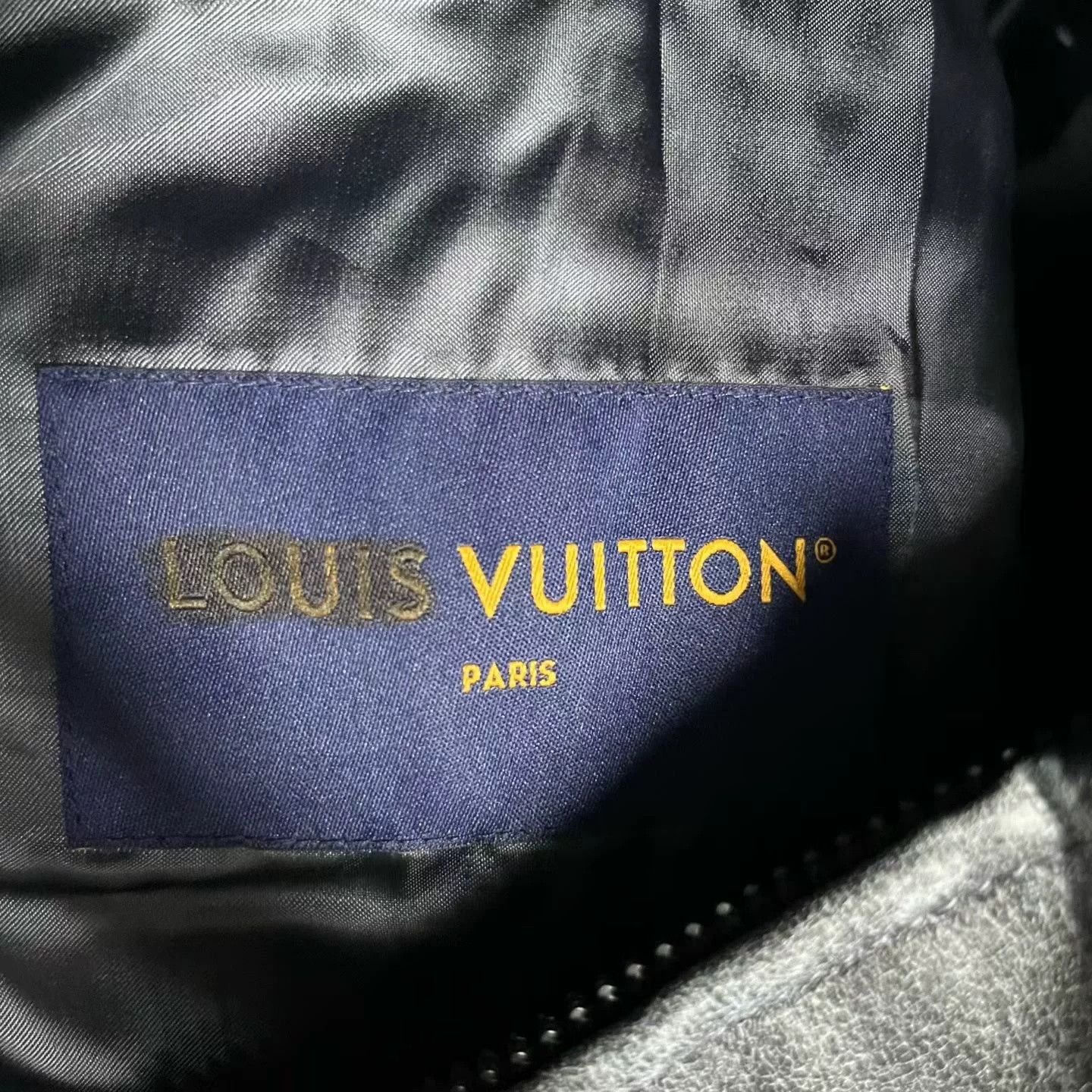 Louis Vuitton Louis Vuitton Black Letter Print Leather Jacket Size US M / EU 48-50 / 2 - 2 Thumbnail