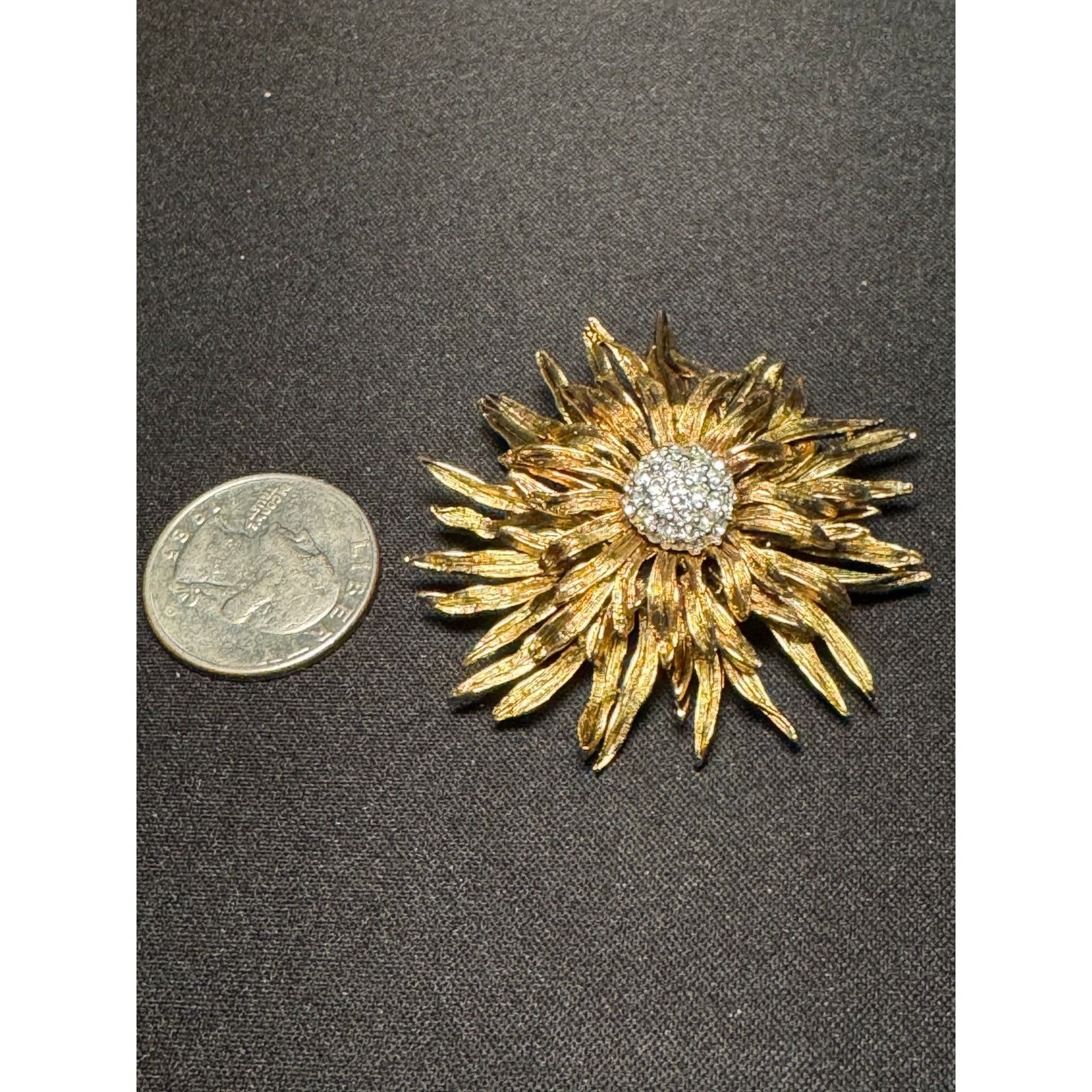 Other Vintage Kenneth Lane USA Sun Flower Rhinestone Brooch Size ONE SIZE - 4 Thumbnail