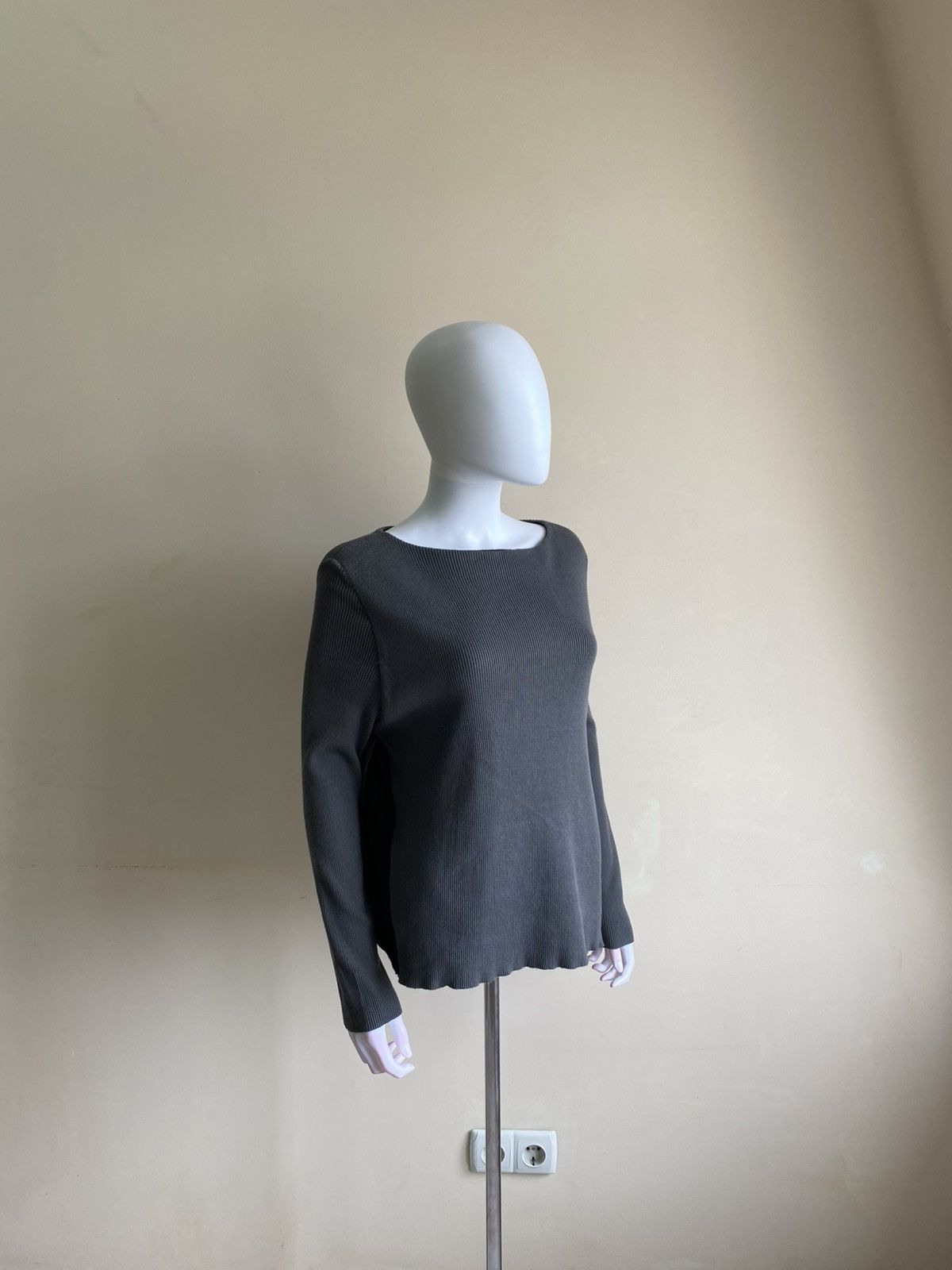 Sarah Pacini Sarah Pacini Womens Designer Long Sleeve Sweater Size S-M Size S / US 4 / IT 40 - 1 Thumbnail