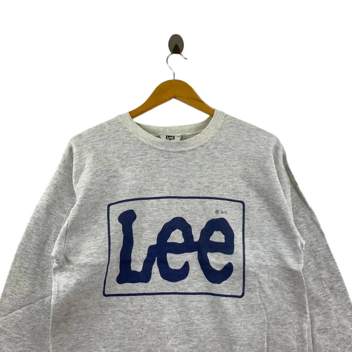Vintage 90' LEE COTTON BLEND Made In USA Logo Sweatshirt