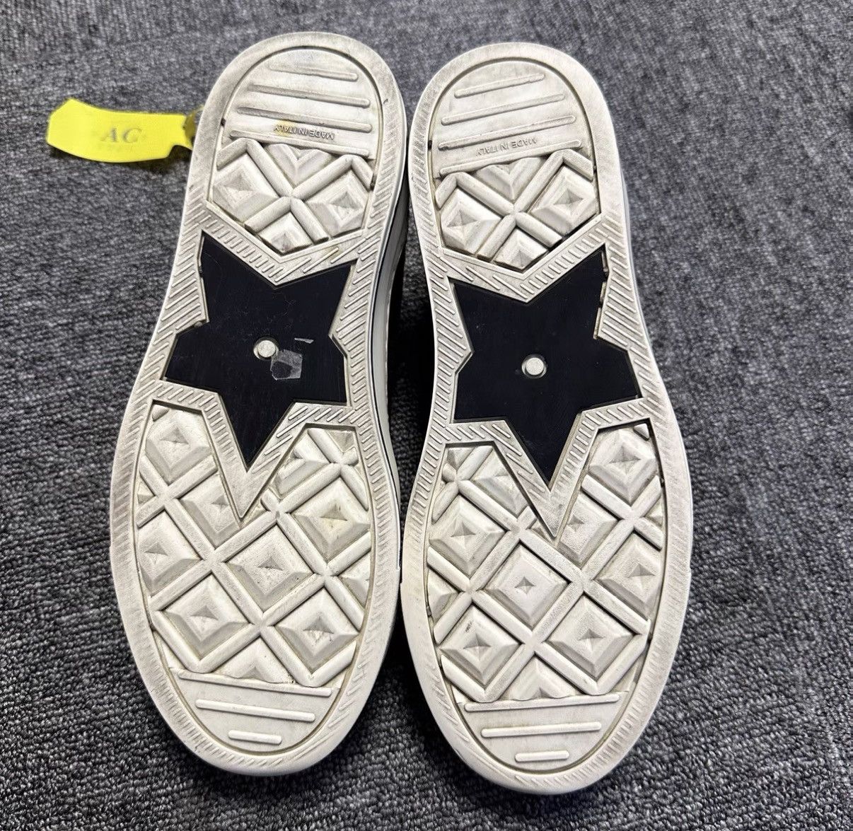Dior Dior Black and White Lace-up Logo Sneakers Size US 6.5 / IT 36.5 - 8 Thumbnail