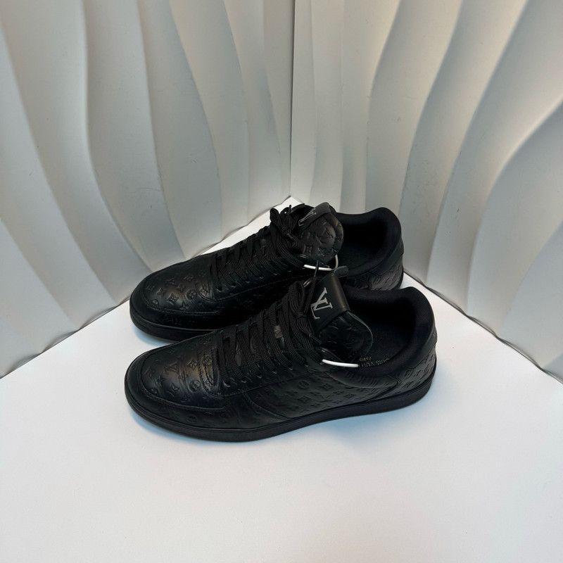 Louis Vuitton Louis Vuitton Rivoli Mini Monogram Low Top Sneakers 0079 Size US 10 / IT 40 - 1 Thumbnail