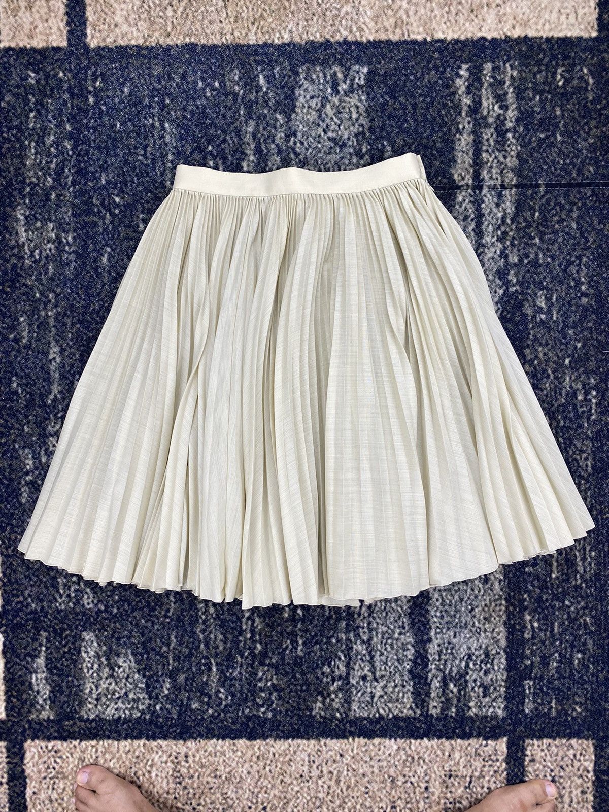Dior 🔥RARE🔥 Vintage 1980’s CHRISTIAN DIOR Pleated Khaki Skirt Size 26" / US 2 / IT 38 - 10 Thumbnail