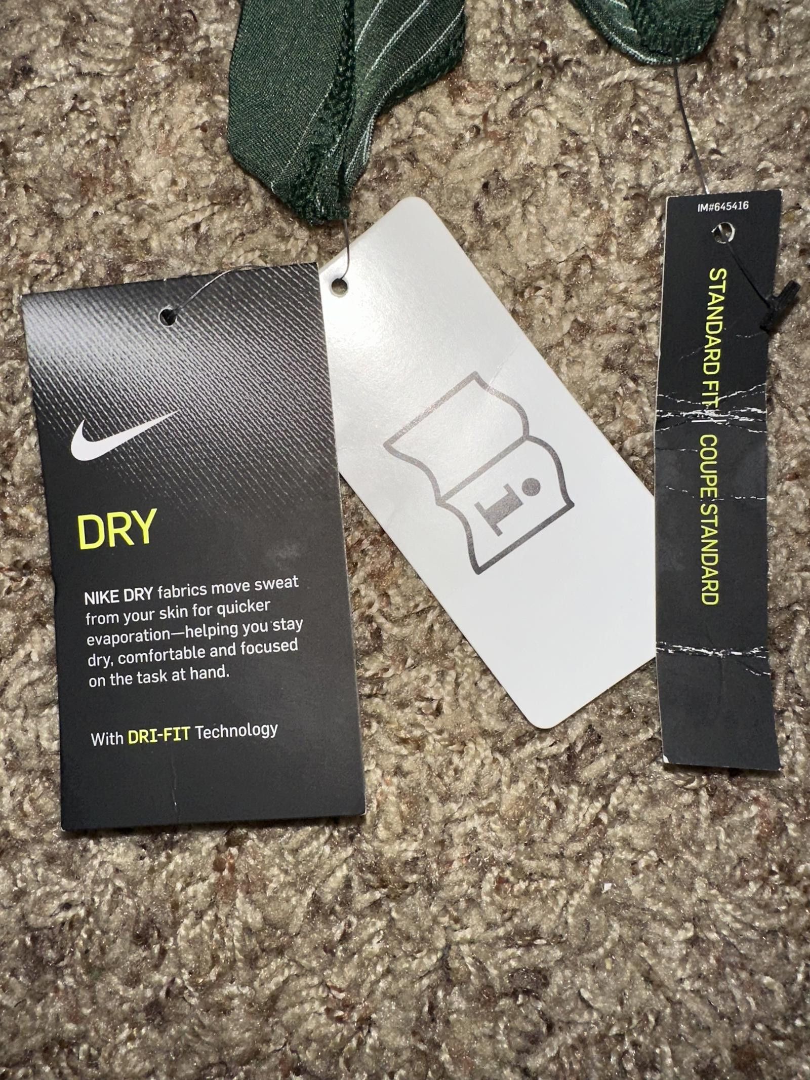 Nike Nike Men's Dri FIT Vapor Jacquard Polo Sample Size US M / EU 48-50 / 2 - 9 Thumbnail