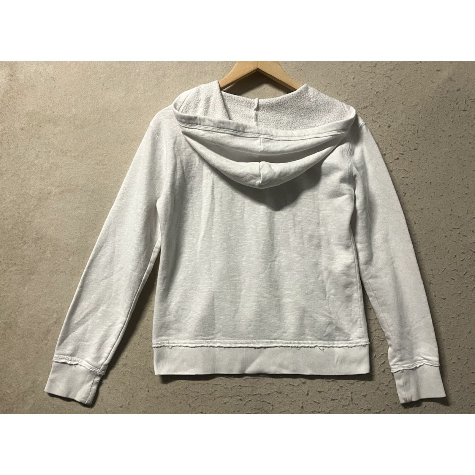 Aeropostale Aeropostale Sweater Hooded Womens Small P White Pullover Hoodie Casual Outdoors Logo Pattern Solid Size S / US 4 / IT 40 - 2 Thumbnail