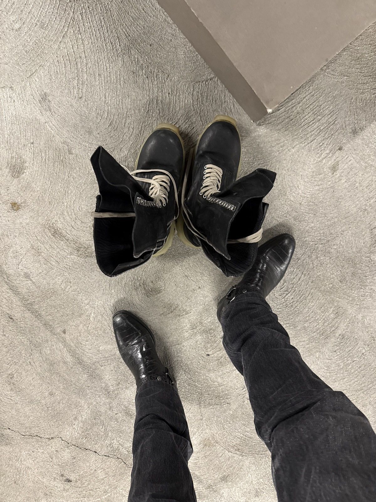 Rick Owens FW20 - Performa Mega Bozo Lace Up Tractor Boots Size US 9 / EU 42 - 7 Thumbnail