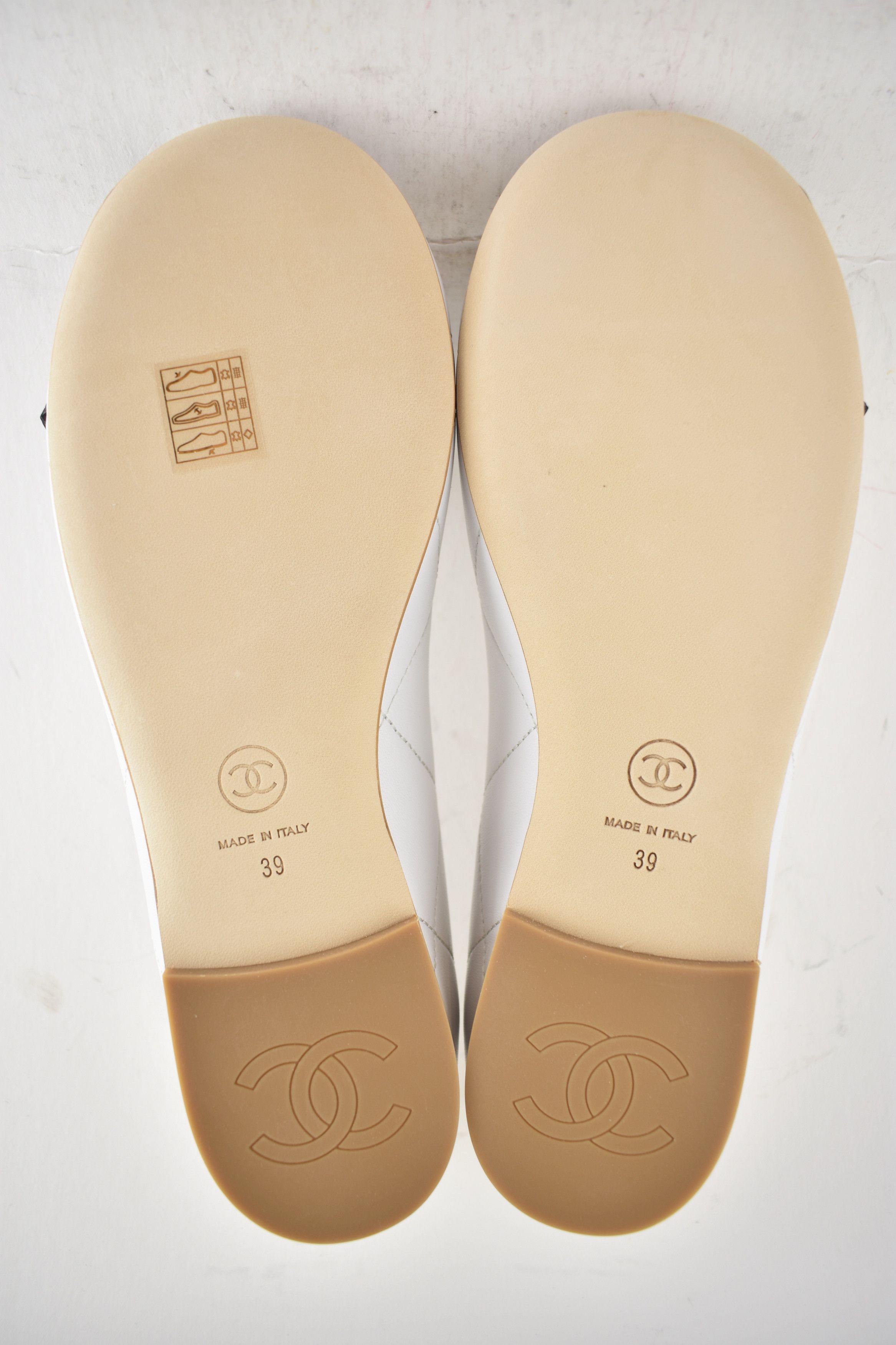 Chanel 26M Coco Beach Cambon Black Logo Ballet Ballerina Flat 39 Size US 9 / IT 39 - 23 Thumbnail