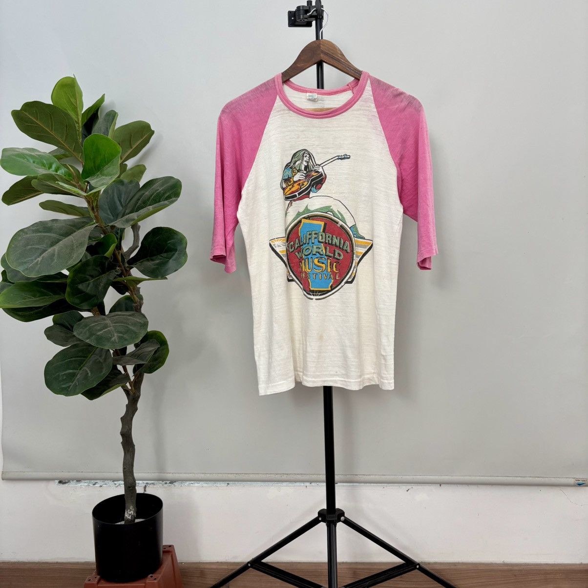 Band Tees Vintage 70’s California World Music Festival Shirt Size US S / EU 44-46 / 1 - 1 Thumbnail