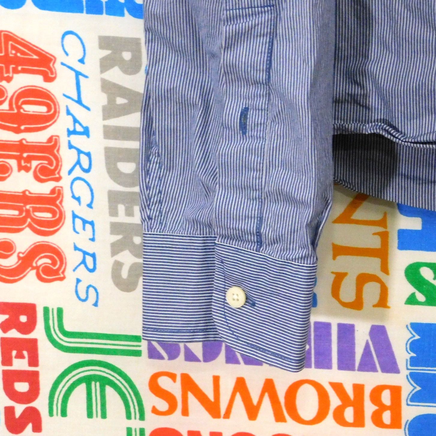 Abercrombie & Fitch Abercrombie & Fitch Button Down Shirt Size M Blue White Y2K Size US M / EU 48-50 / 2 - 6 Thumbnail
