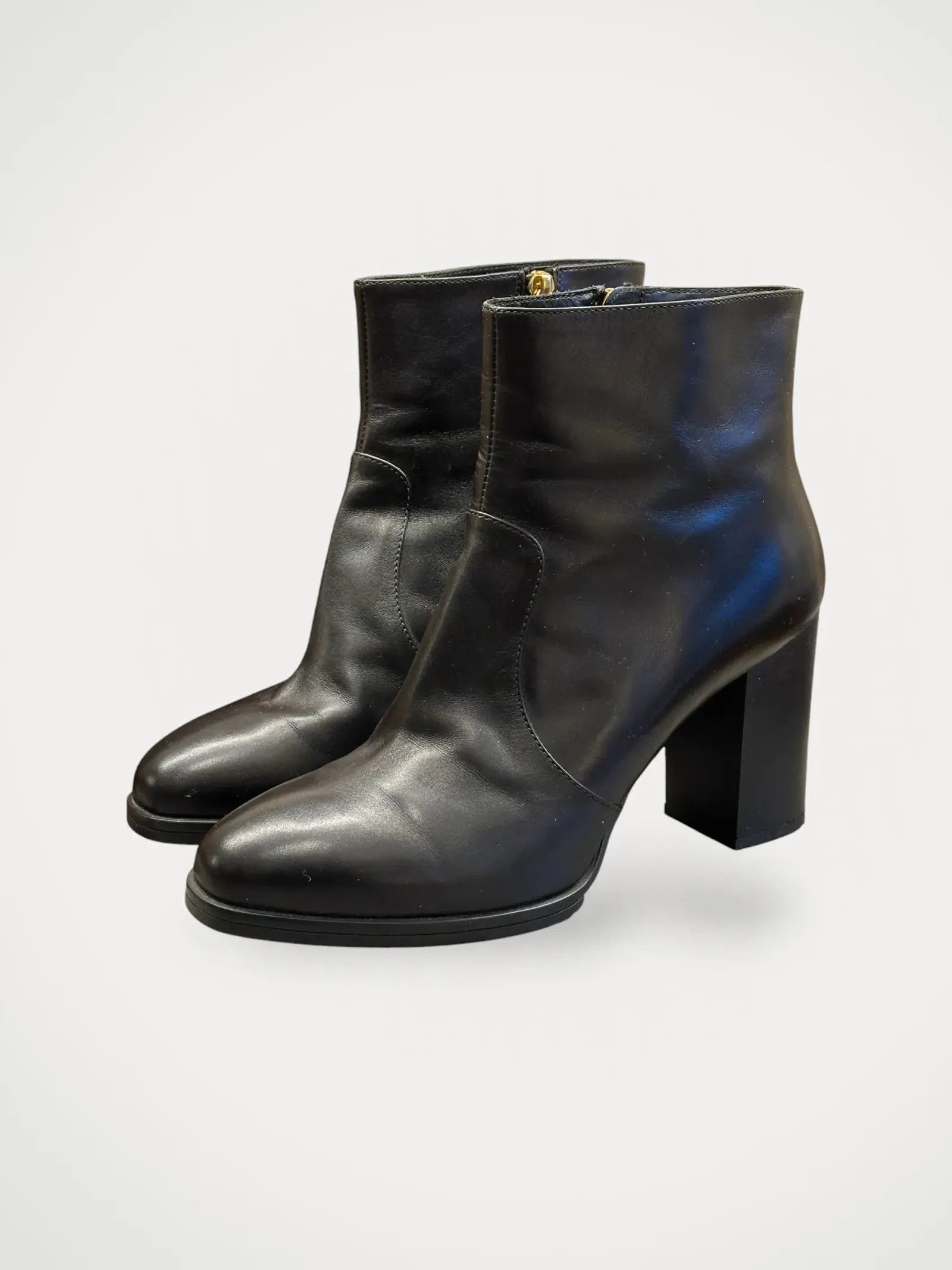 Tod's Tod’s Boots Size US 10 / IT 40 - 1 Thumbnail