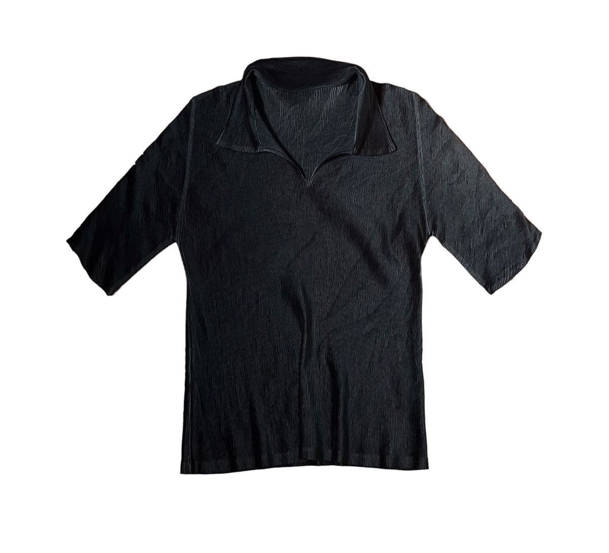 Pleats Please Issey Miyake *FINAL DROP* TAX FREE 🇺🇸 issey miyake pleats black polo Size S / US 4 / IT 40 - 1 Thumbnail