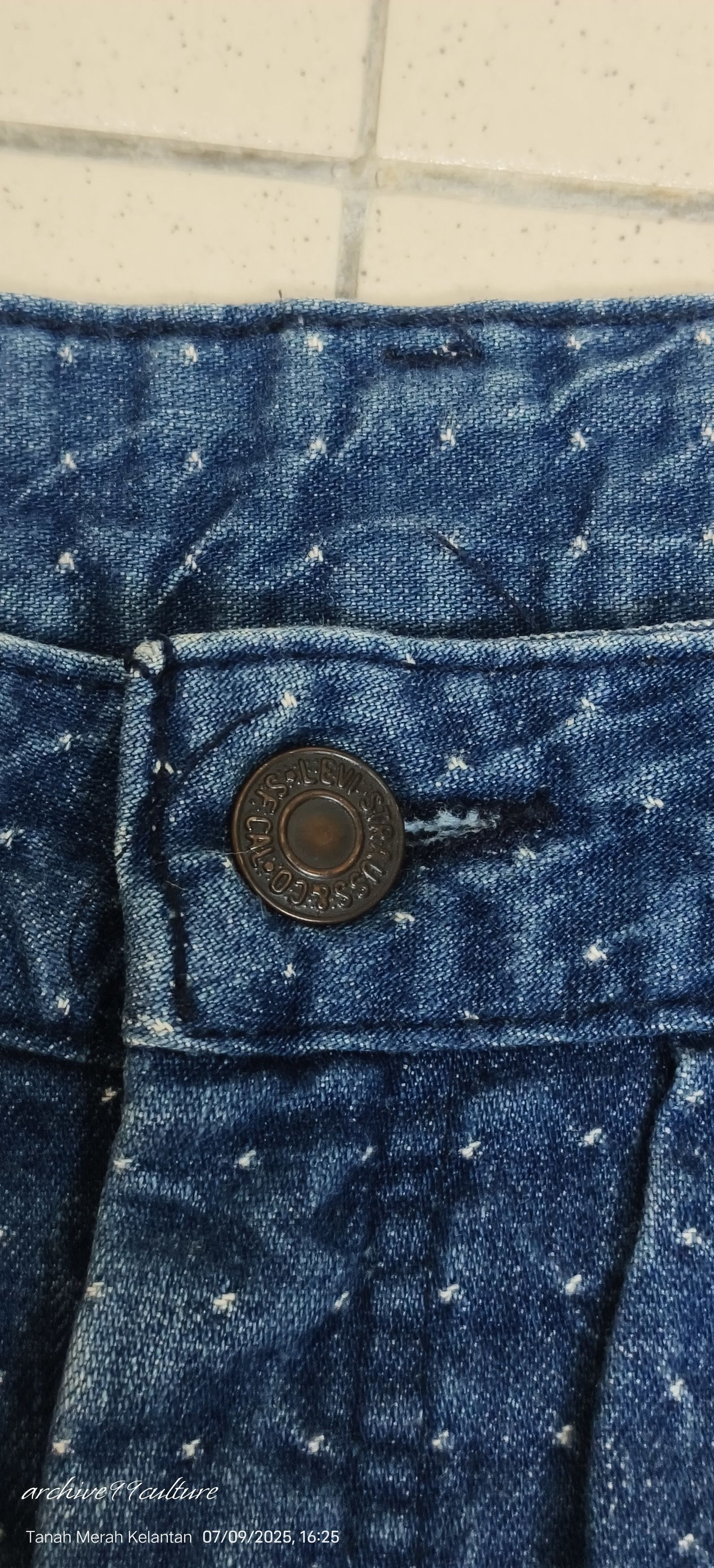 Levi's Vintage 90's Levi's Misses Snow high rise tapered jeans Size 28" / US 6 / IT 42 - 10 Thumbnail