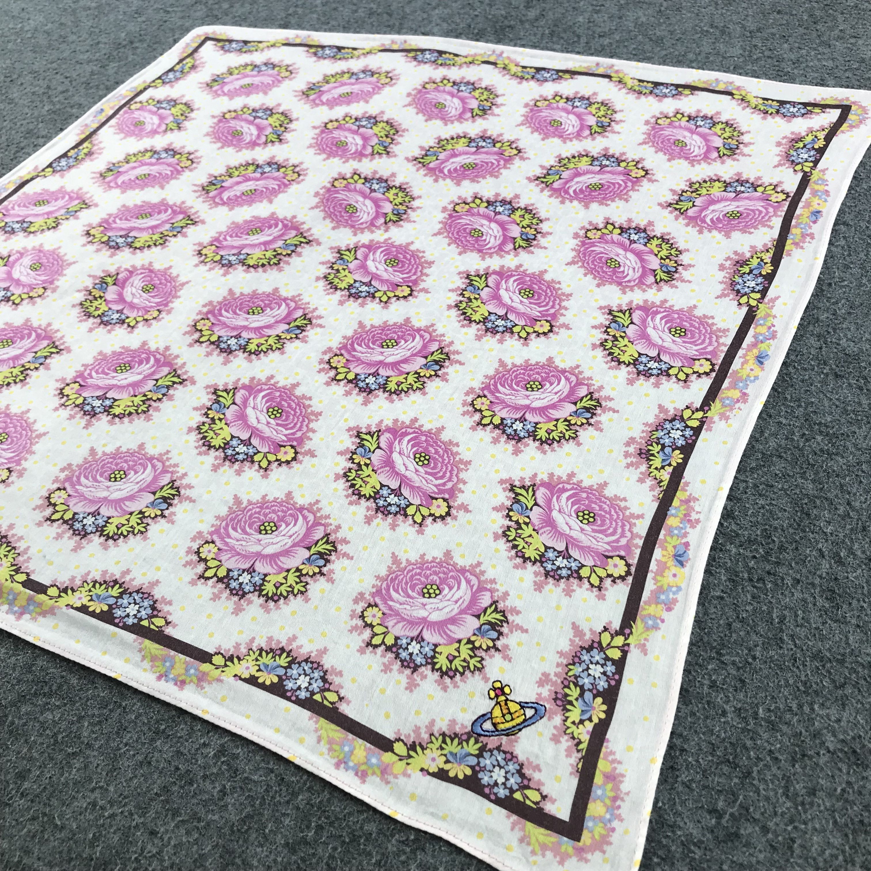 Vintage Vivienne Westwood Handkerchief Neckerchief Bandana H1292 Size ONE SIZE - 1 Thumbnail