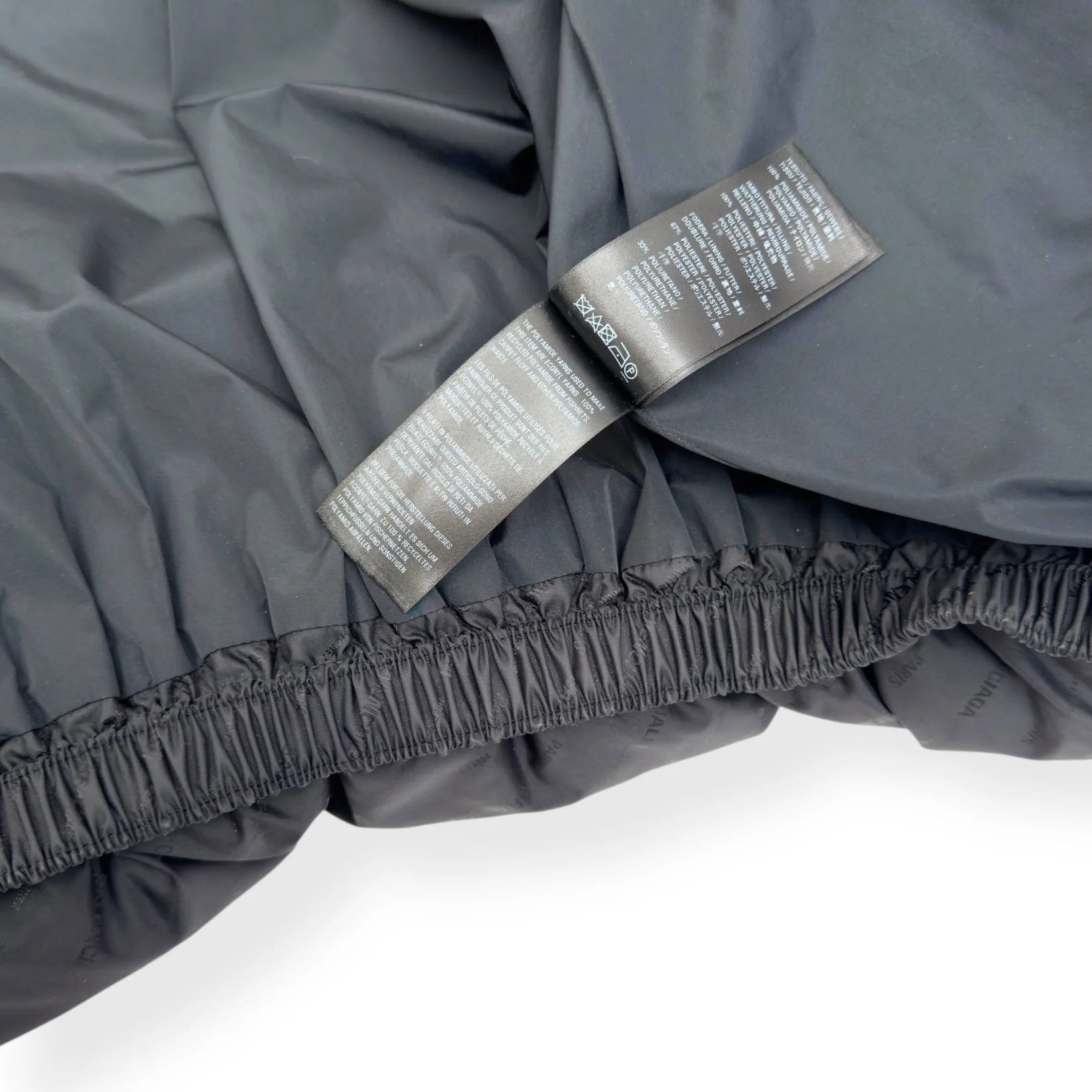 Balenciaga Balenciaga Oversized Quilted Logo Jacquard Puffer Jacket Size US L / EU 52-54 / 3 - 11 Thumbnail
