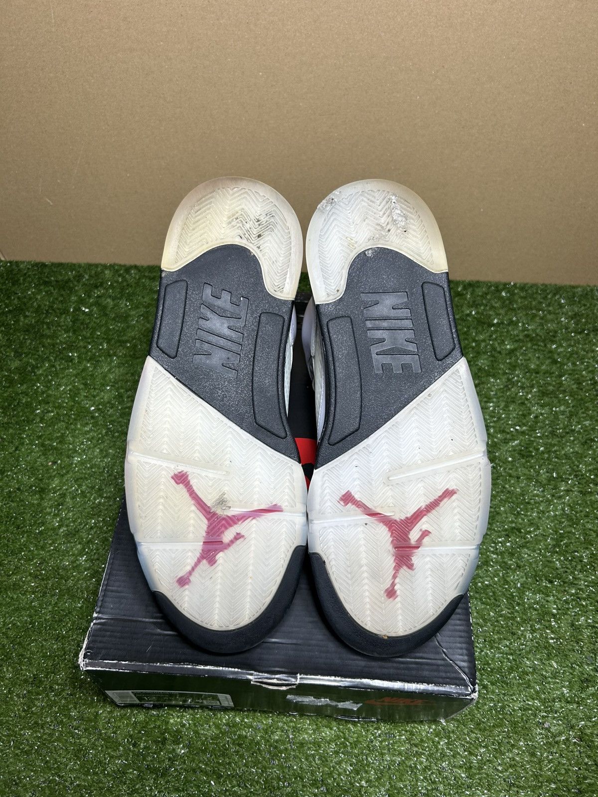 Jordan Brand Jordan 5 fire red 2020 Size US 12 / EU 45 - 9 Thumbnail