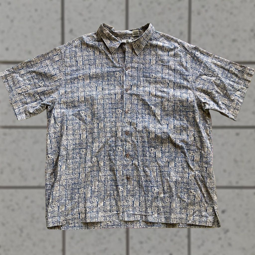 Vintage LL Bean Mens XL Button Up Shirt Tropics Camp Southwest Hawaiian Aztec Collar Casual Size US XL / EU 56 / 4 - 1 Thumbnail