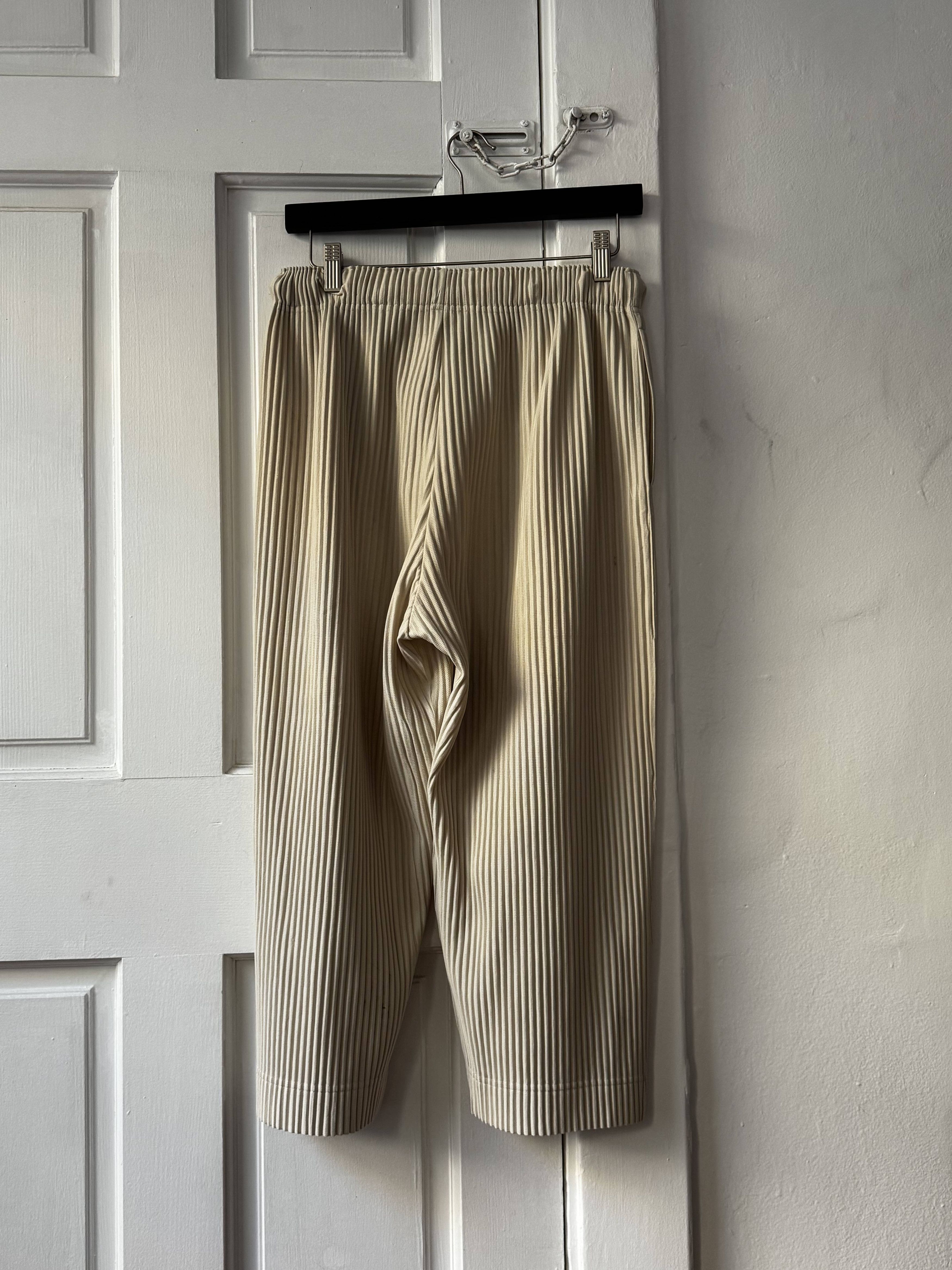 Pleats Please Issey Miyake Issey Miyake Pleated Pants - Vanilla White (HP18-JF131) Size US 30 / EU 46 - 2 Thumbnail