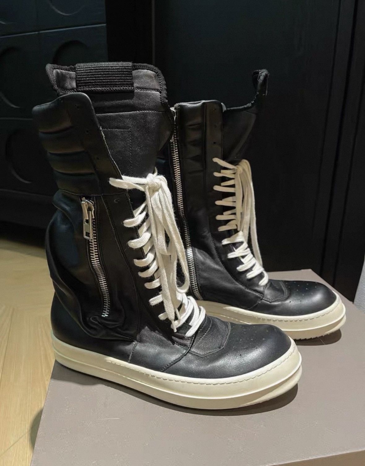 Rick Owens rick owens Classic side pocket high top cargo shoes 2504-Ne Size US 8 / EU 41 - 2 Thumbnail