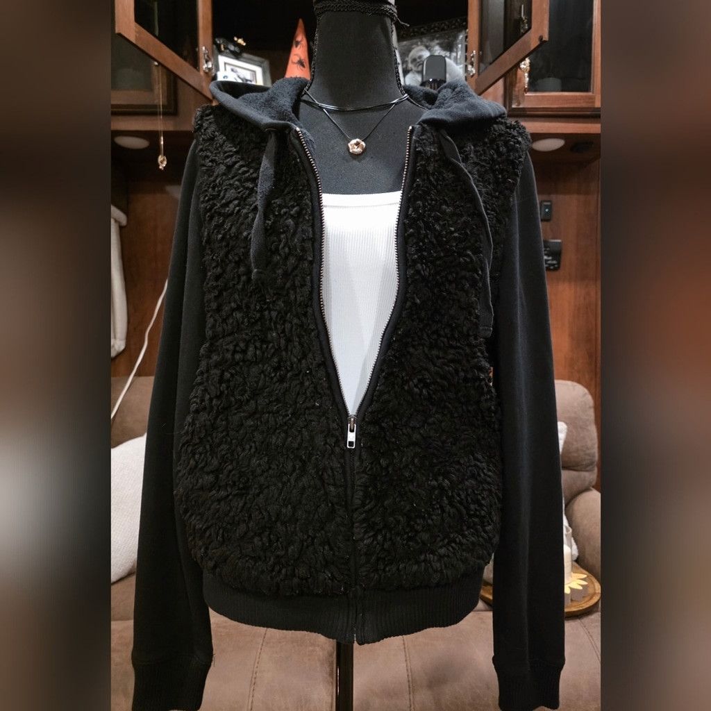 Pink PINK Victoria's Secret Black Sherpa Hoodie Silver Lettering Size M / US 6-8 / IT 42-44 - 2 Thumbnail