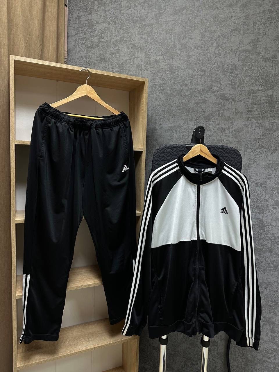Adidas × Vintage Vintage Adidas Black Sportswear Tracksuit Size US XL / EU 56 / 4 - 9 Thumbnail