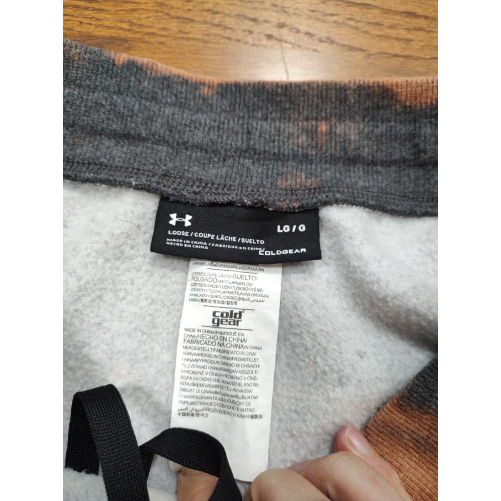 Under Armour Under Armour Sweatpants Tie Dye Gray Mens Drawstring Athletic Loose Fit L 30in Inseam Pants Size US 33 - 5 Thumbnail