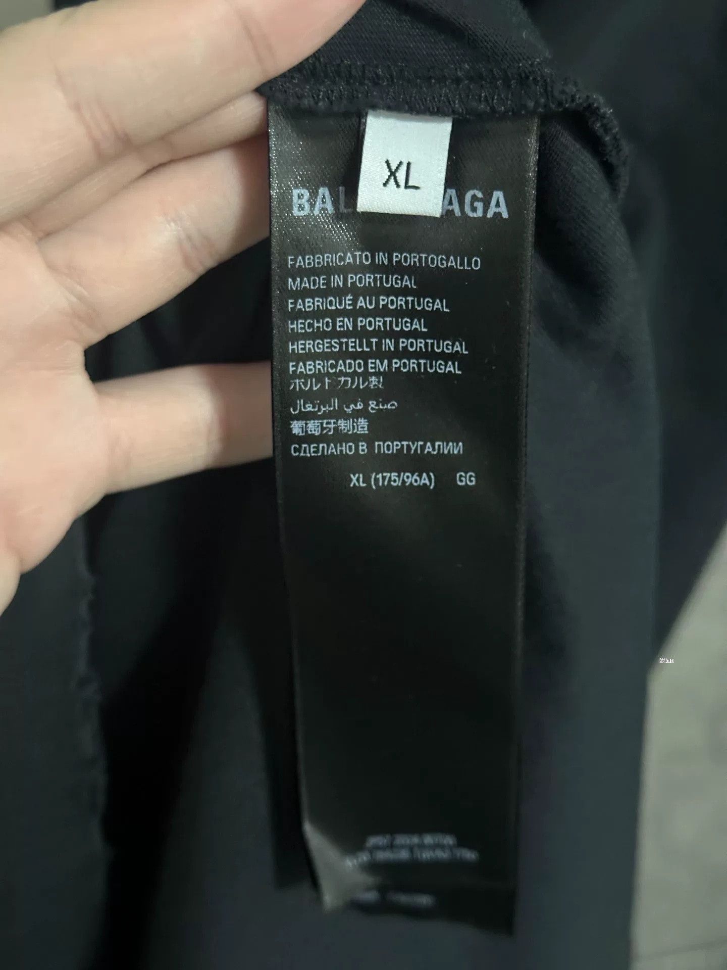 Balenciaga Balenciaga SS24 Blurred Lettering Logo T-shirt Size US XL / EU 56 / 4 - 3 Thumbnail