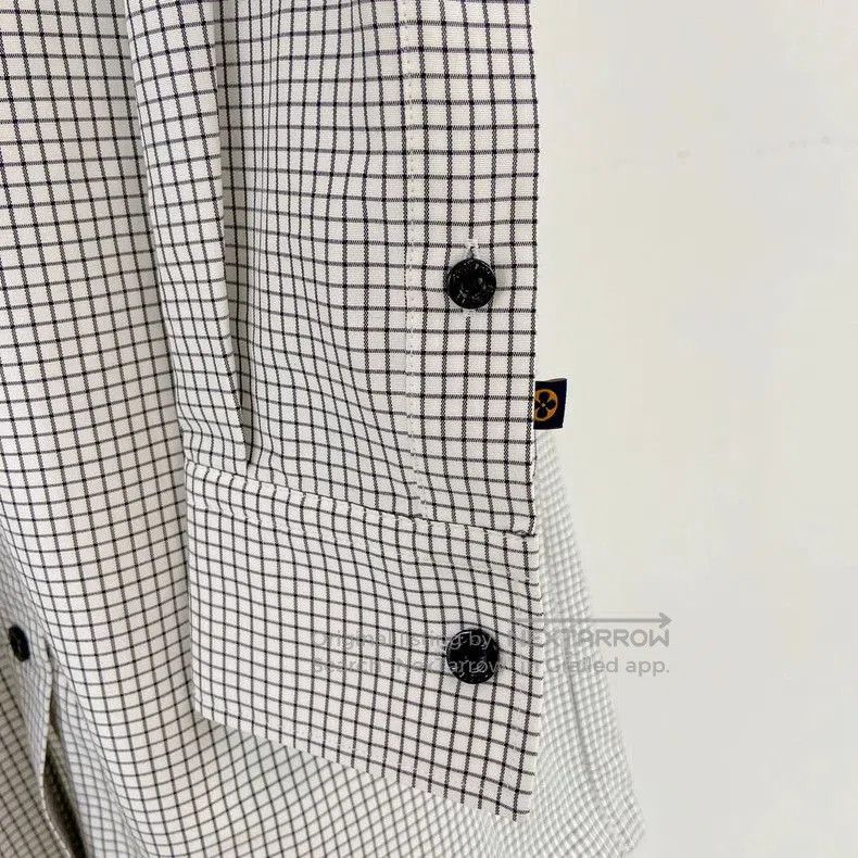 Louis Vuitton Louis Vuitton Checkered Collar Shirt. Size US XS / EU 42 / 0 - 6 Thumbnail