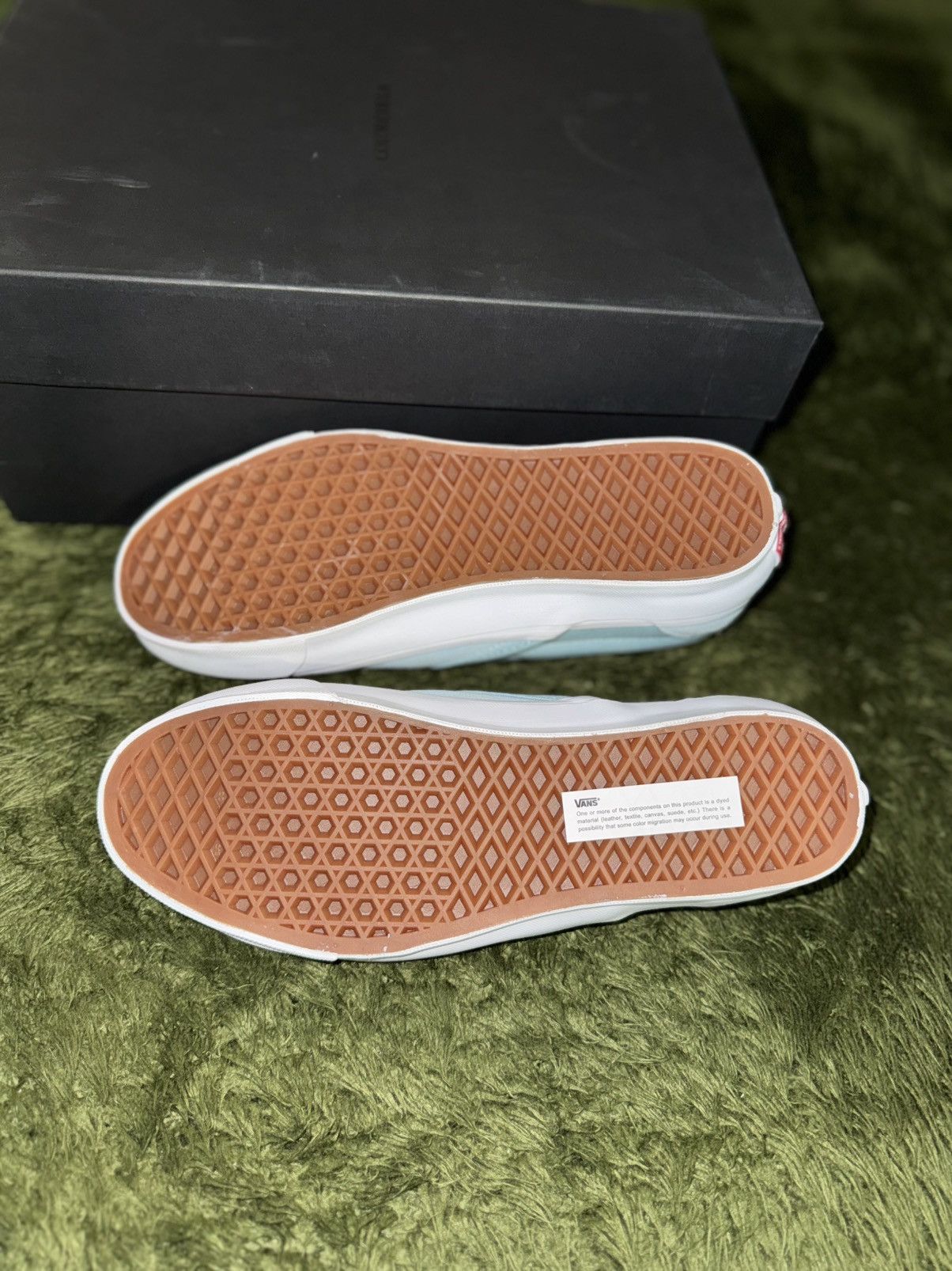 Vans [US 8.5] Vans Vault x Leica x Ray Barbee Slip-On Sample Size US 8.5 / EU 41-42 - 6 Thumbnail