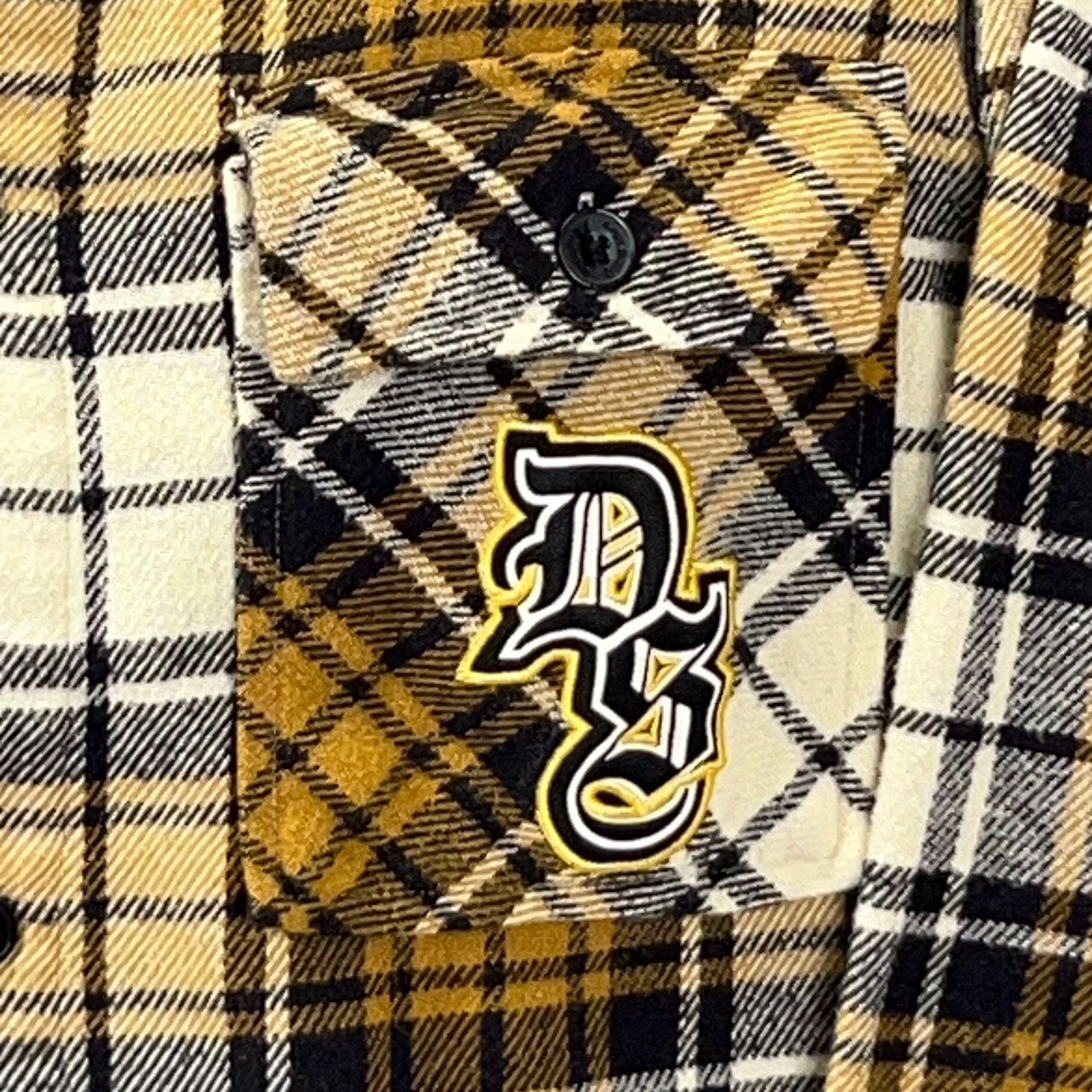 Snoop Dogg Dogg Supply by Snoop Dogg Button Front Shirt Yellow L Size US L / EU 52-54 / 3 - 6 Thumbnail