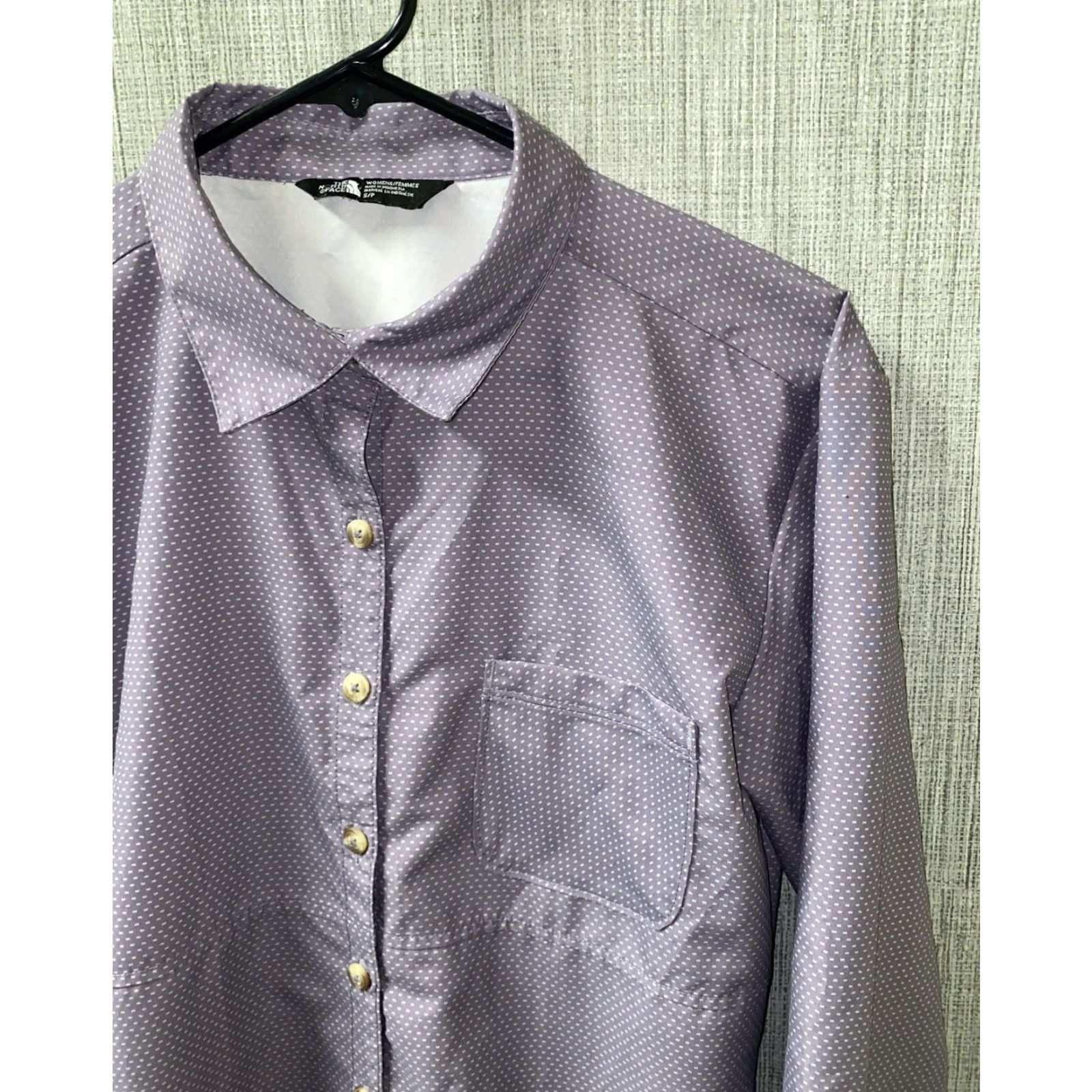 The North Face The North Face Shirt Womens Purple Long Sleeve Button Front S Regular Size S Size S / US 4 / IT 40 - 2 Thumbnail