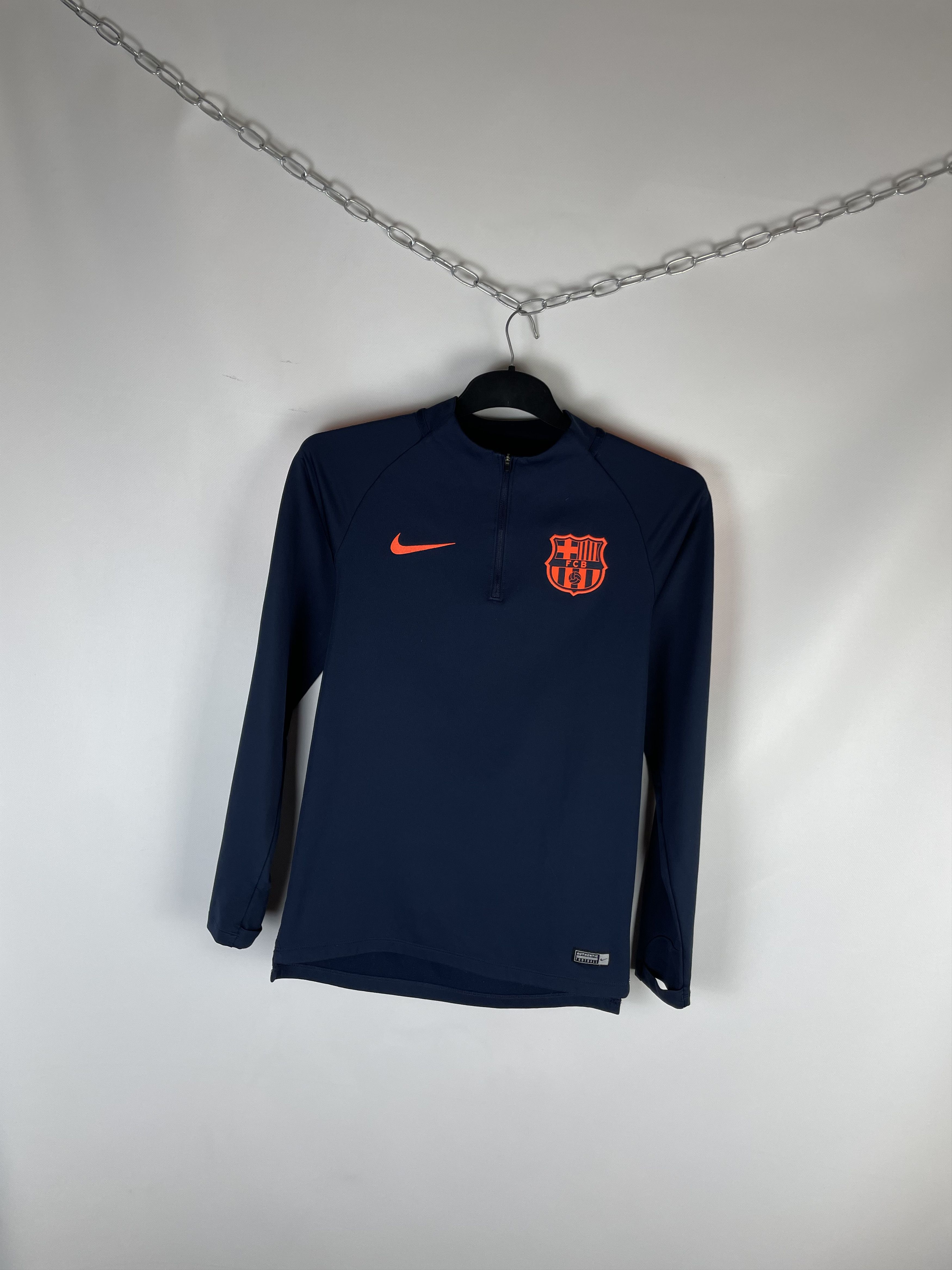 Nike Vintage Nike FC Barcelona Long Sleeve Soccer Jersey Y2K Size US S / EU 44-46 / 1 - 2 Thumbnail