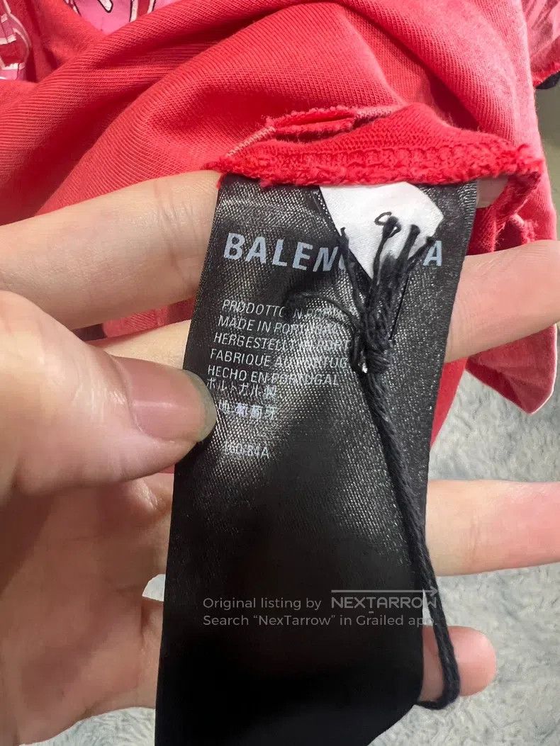 Balenciaga Balenciaga Distressed Short-Sleeve Size US S / EU 44-46 / 1 - 4 Thumbnail