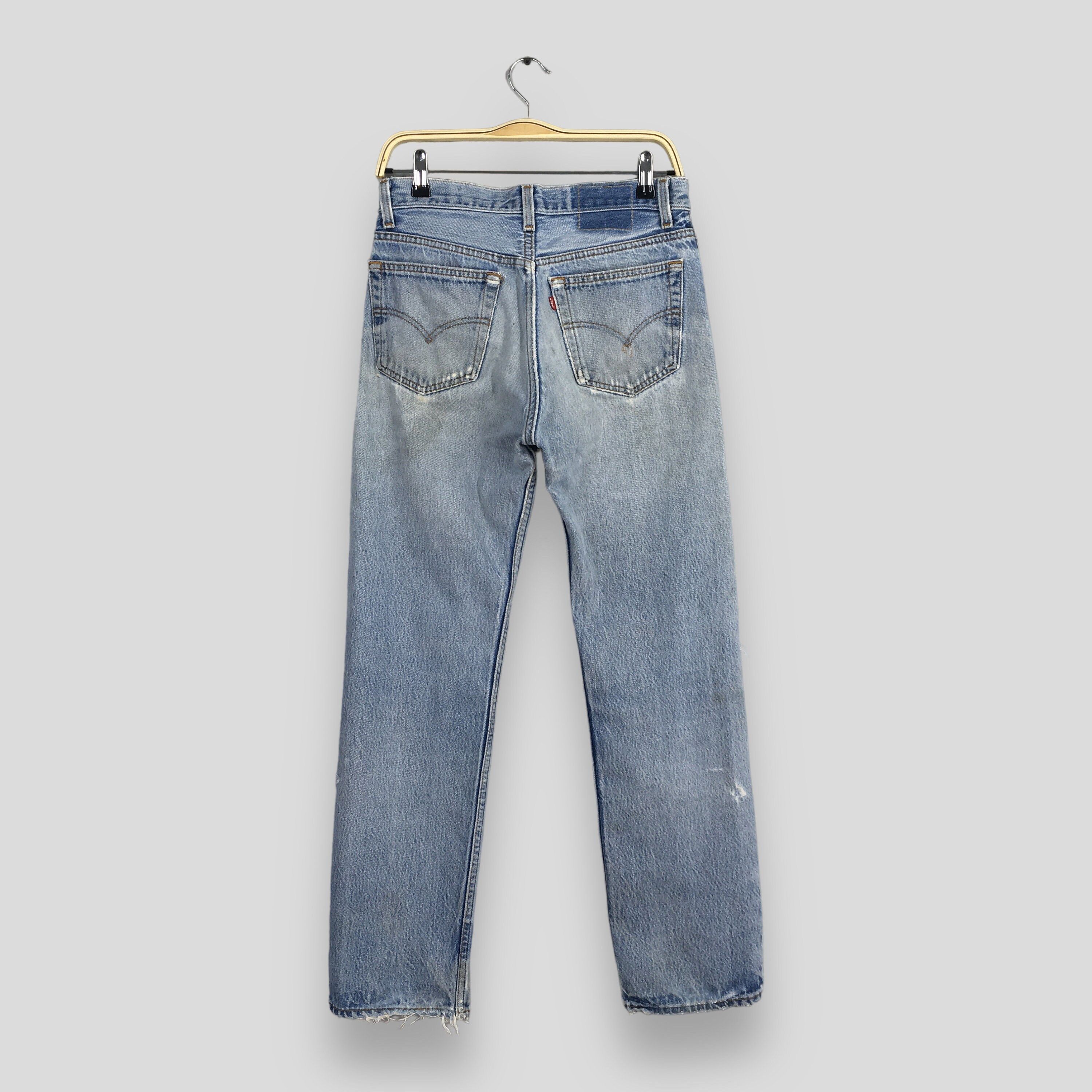 Size 28x28 Vintage 90s Levi's 501 Faded Blue Jeans