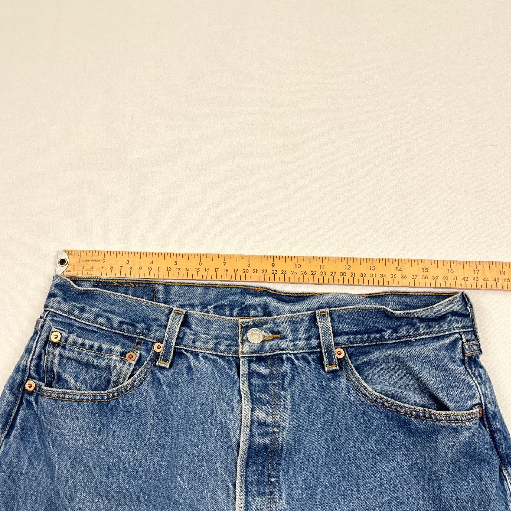 Levi's VTG Levi's 501 XX Jeans Mens 33 x 30 Blue Denim Cotton Straight Button Fly Mexico Size US 33 - 5 Thumbnail