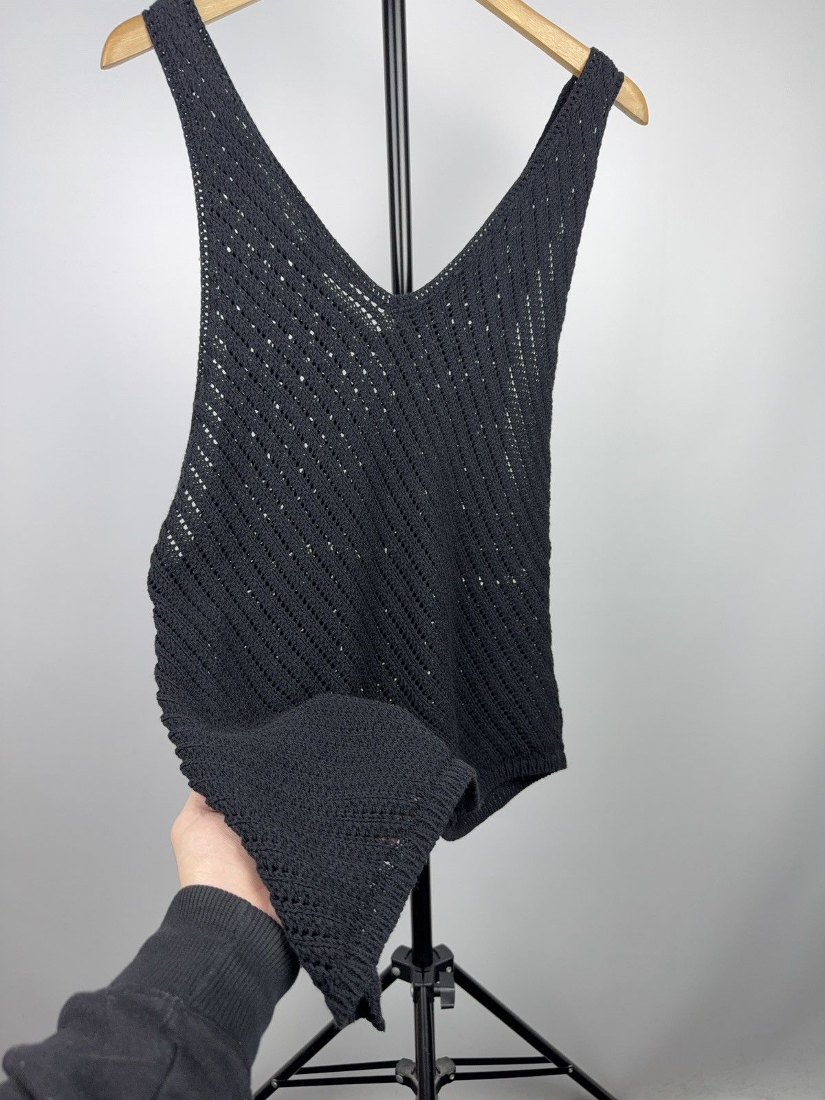 Armani Exchange Armani Exchange Black Knit Crochet Asymmetric Tank Top Size S / US 4 / IT 40 - 9 Thumbnail