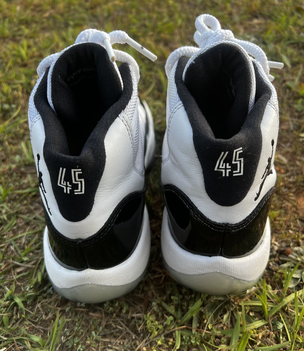 Jordan Brand CLEAN Air Jordan 11 XI size 6 Concord 2018 Retro Shoes Size US 6 / EU 39 - 10 Thumbnail