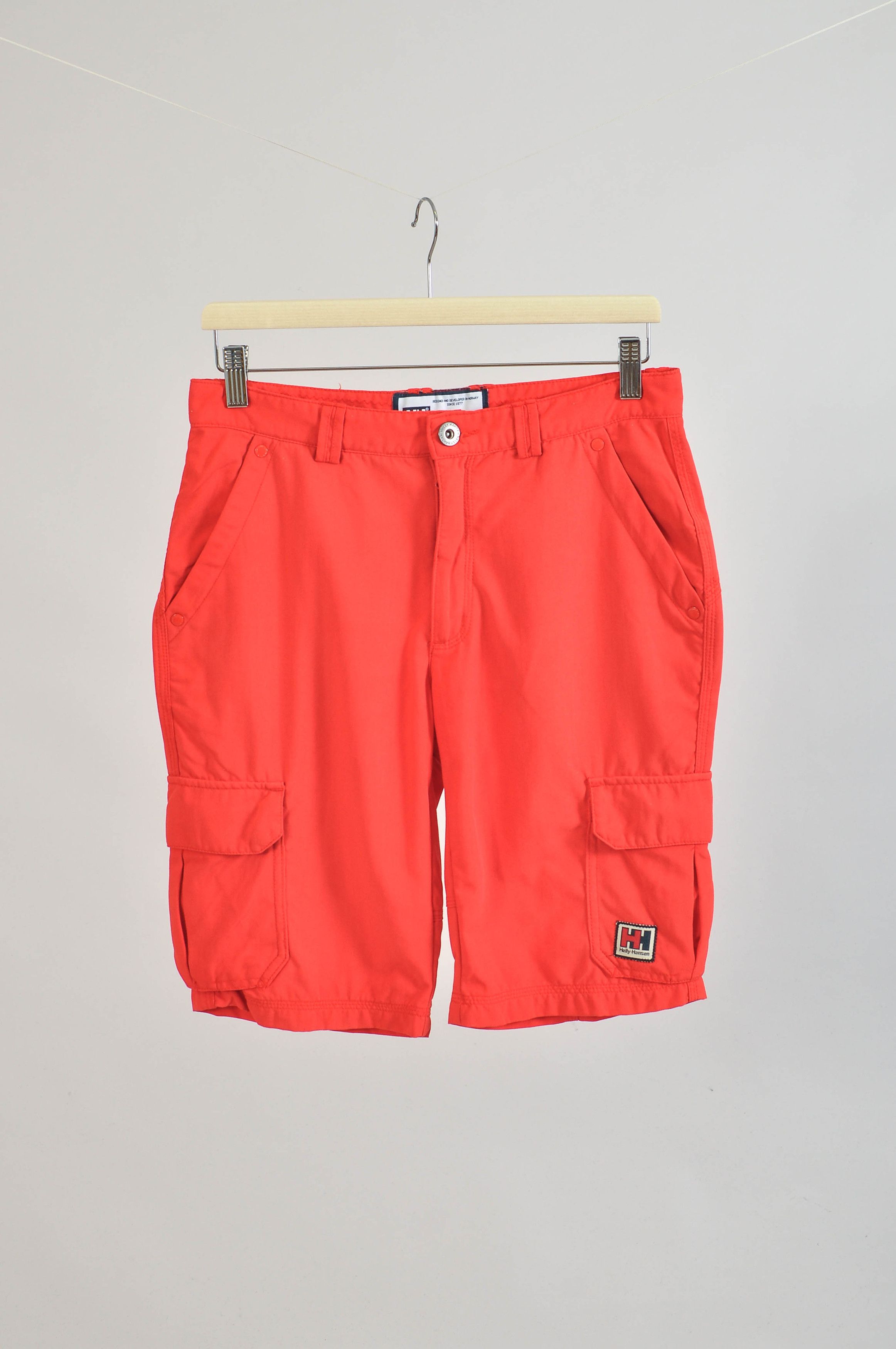 Helly Hansen Vintage 00s Helly Hansen Red Cargo Shorts Size US 30 / EU 46 - 1 Thumbnail