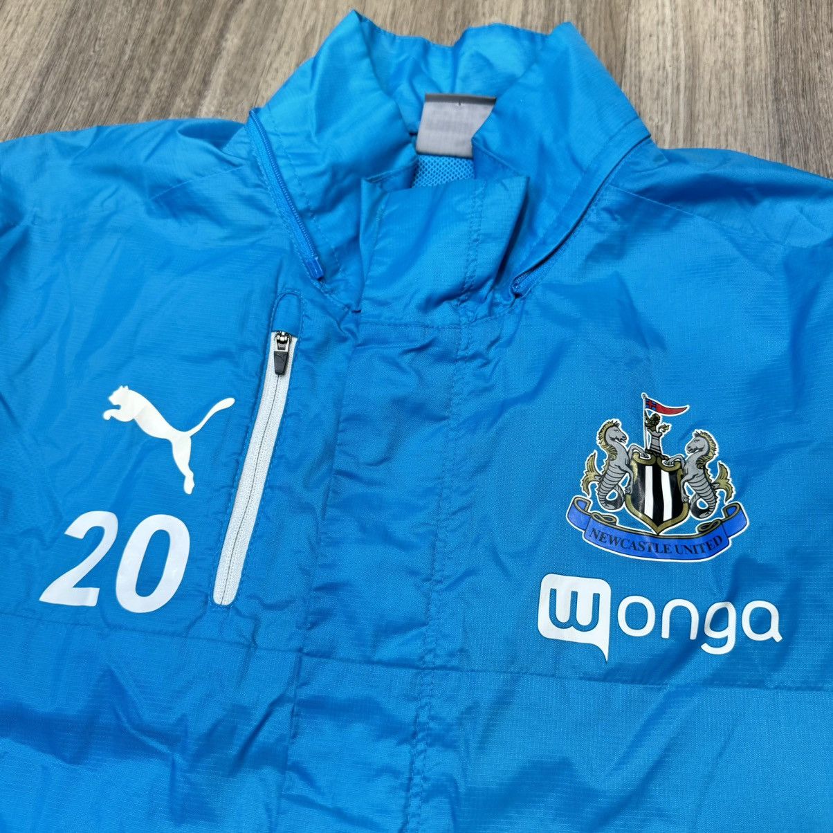 Puma Newcastle United player issued /worn training jacket Size US M / EU 48-50 / 2 - 3 Thumbnail