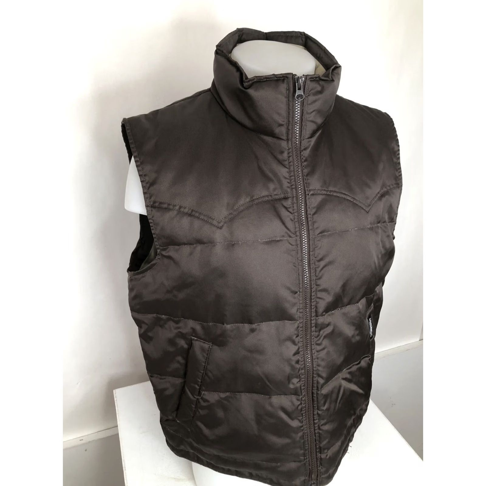 Vintage POWDER RIVER OUTFITTERS Panhandle Slim Vest - Leather Down 55% DOWN 45% FEATHERS Puffer Western Mens L Brown Size L Size US L / EU 52-54 / 3 - 3 Thumbnail