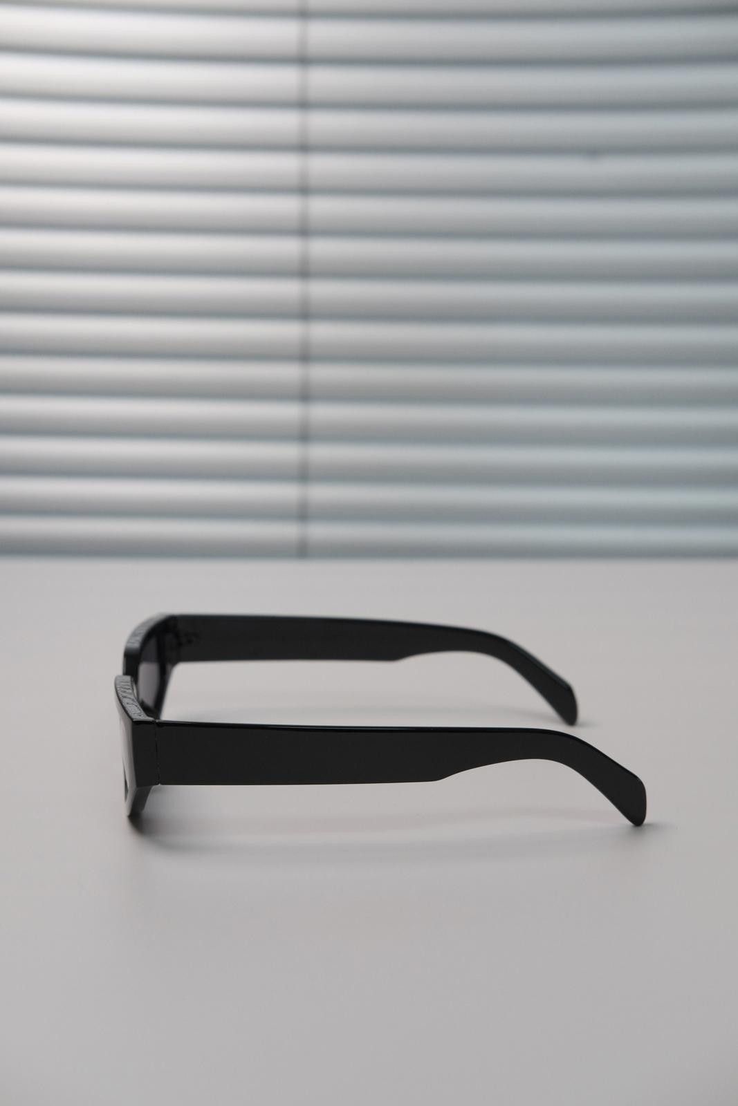 Japanese Brand Vtg Y2k Avant Garde Future Sunglasses Black Unisex One Size Size ONE SIZE - 7 Thumbnail